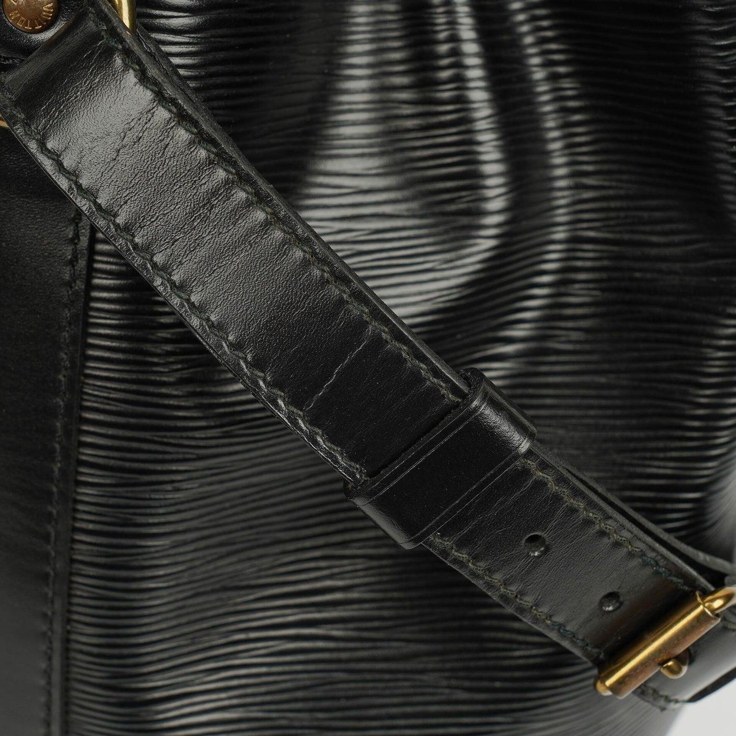 Louis Vuitton Noe GM Black EPI Leather Shoulder Bag