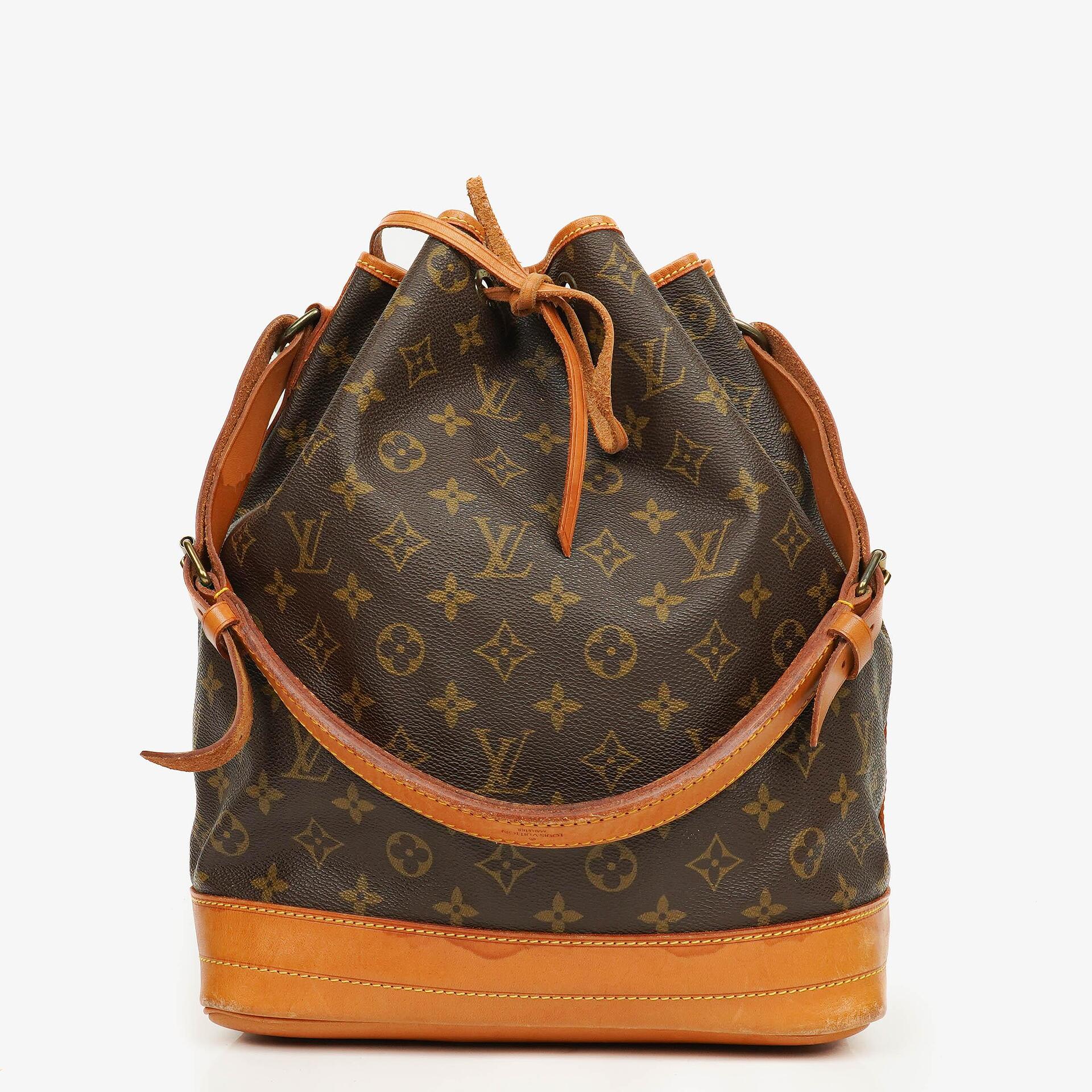 Louis Vuitton Noe GM Malletier Monogram Canvas Shoulder Bag