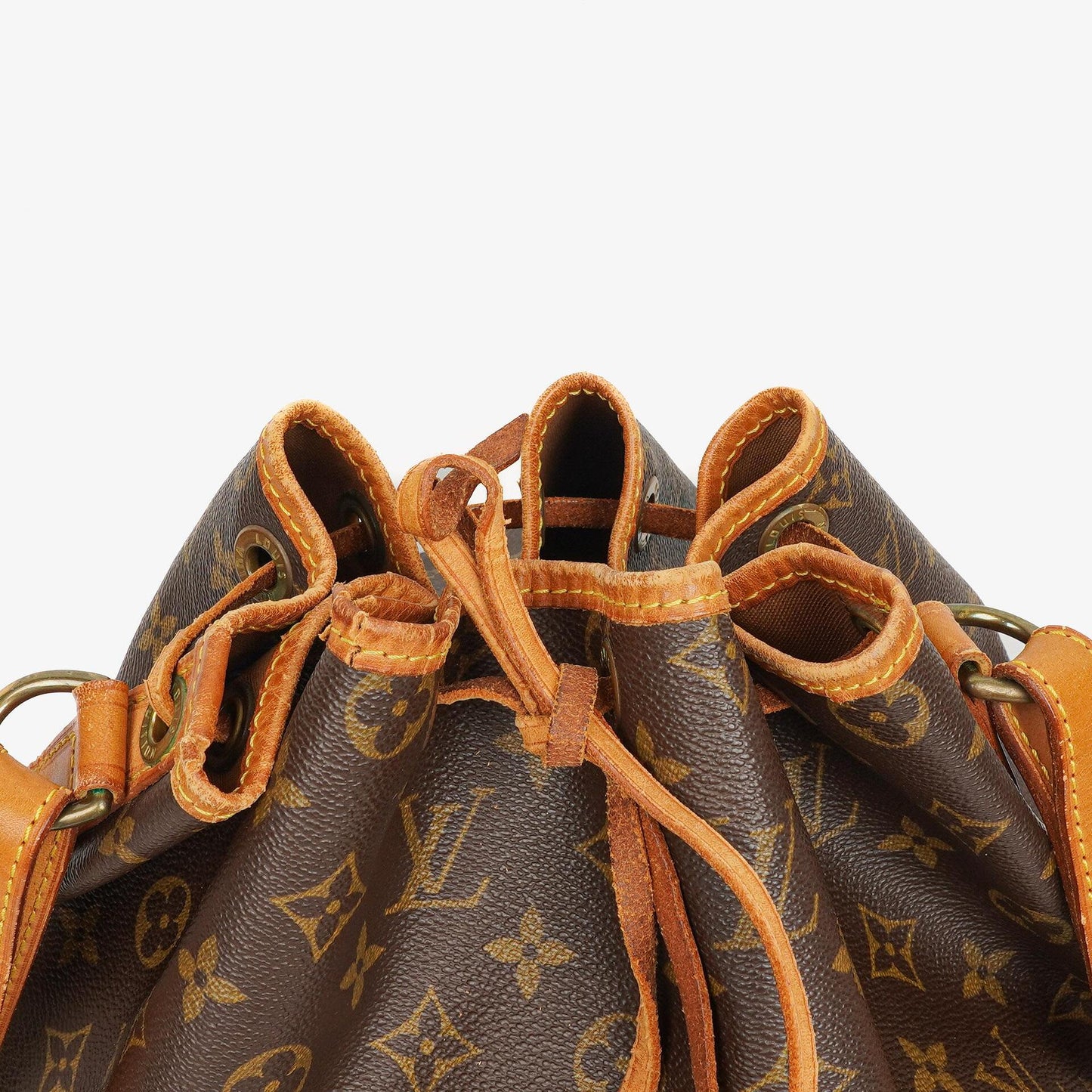 Louis Vuitton Noe GM Monogram Canvas Shoulder Bag