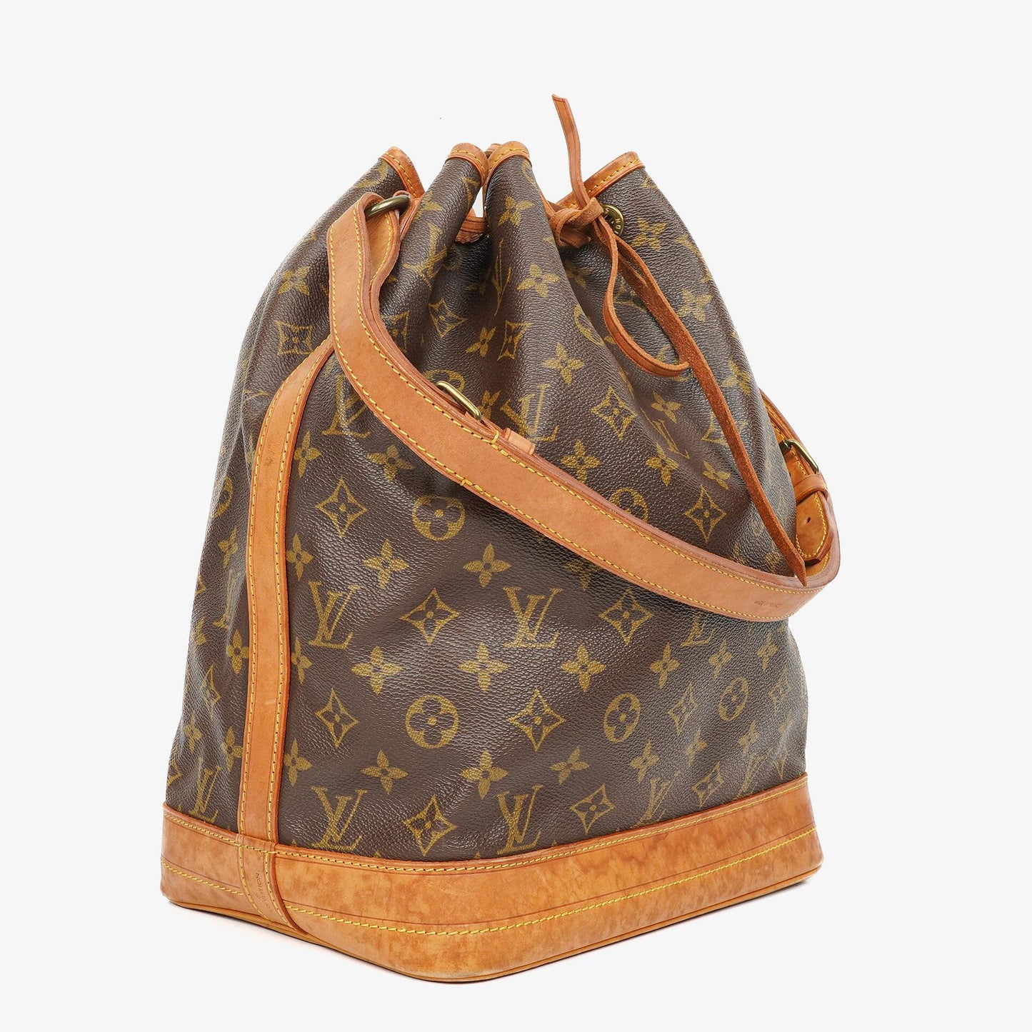 Louis Vuitton Noe GM Monogram Canvas Shoulder Bag