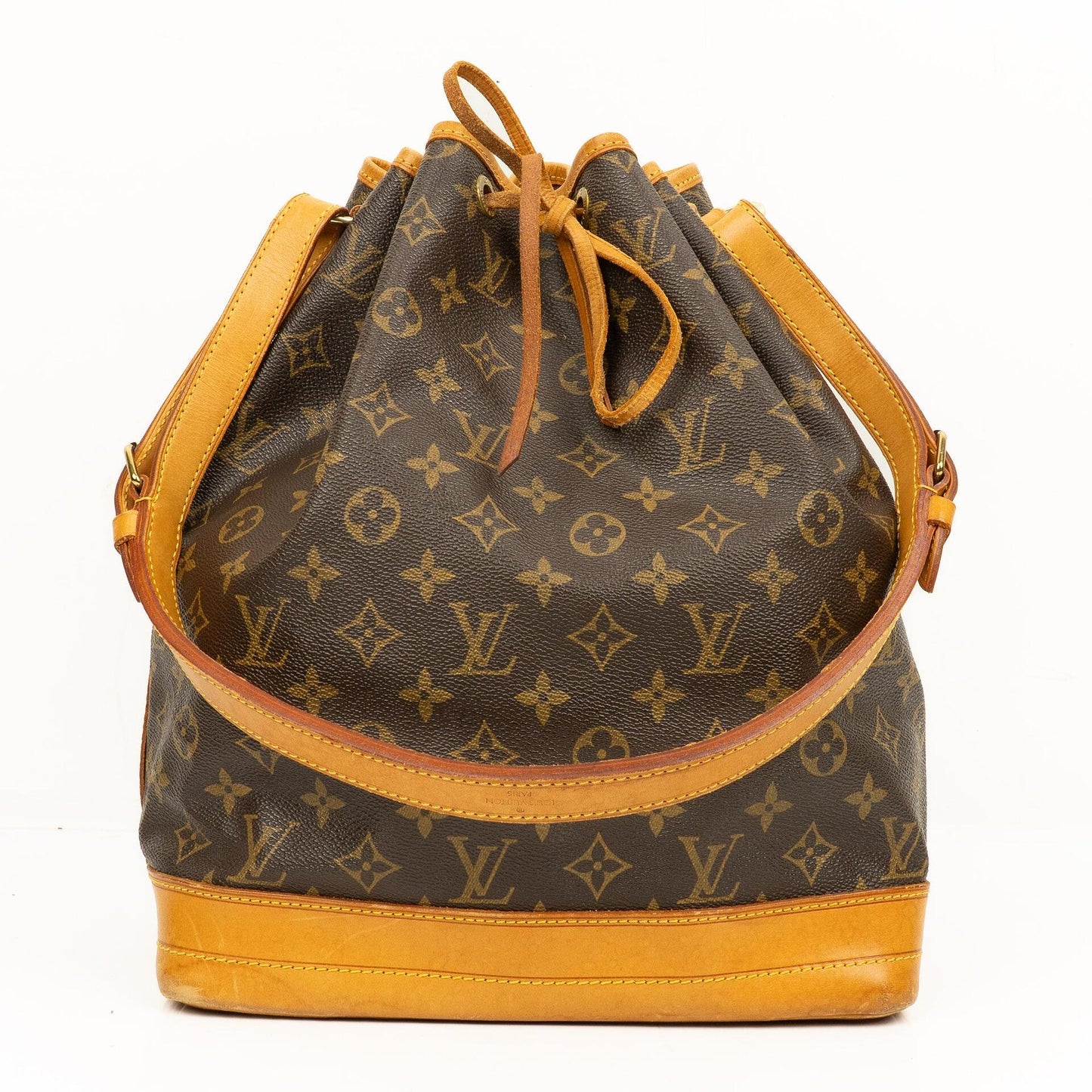 Louis Vuitton Noe GM Monogram Canvas Shoulder Bag