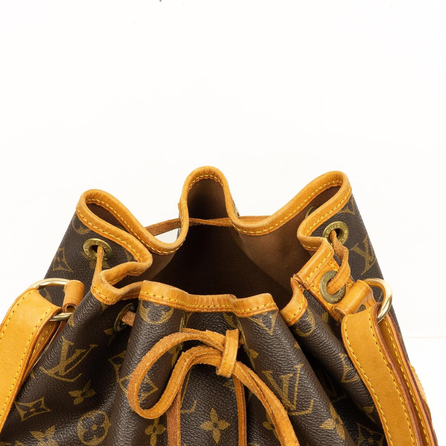 Louis Vuitton Noe GM Monogram Canvas Shoulder Bag