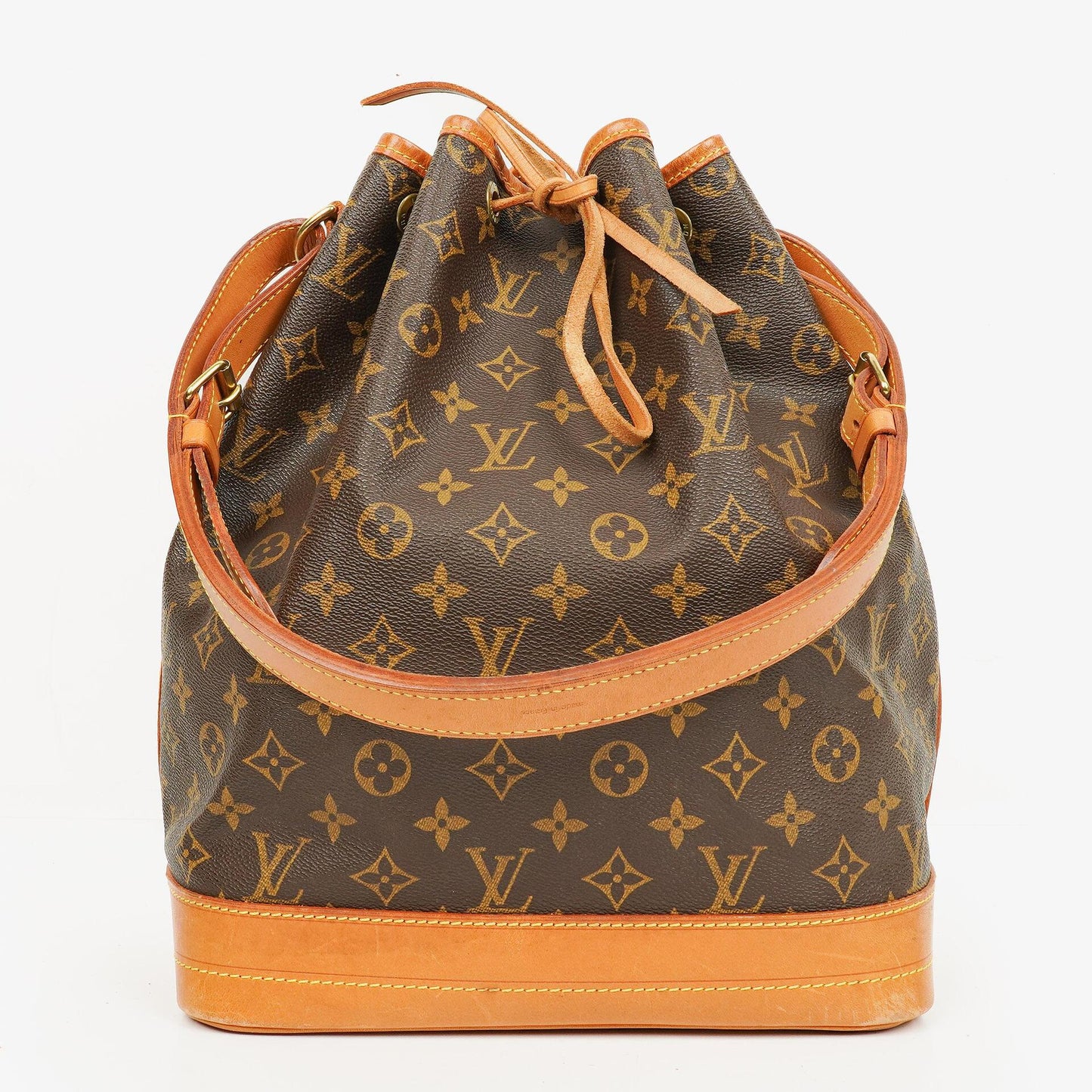 Louis Vuitton Noe GM Monogram Canvas Shoulder Bag