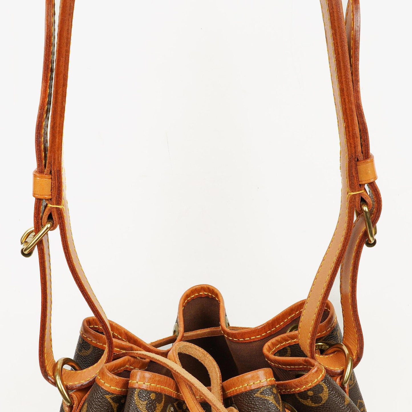 Louis Vuitton Noe GM Monogram Canvas Shoulder Bag