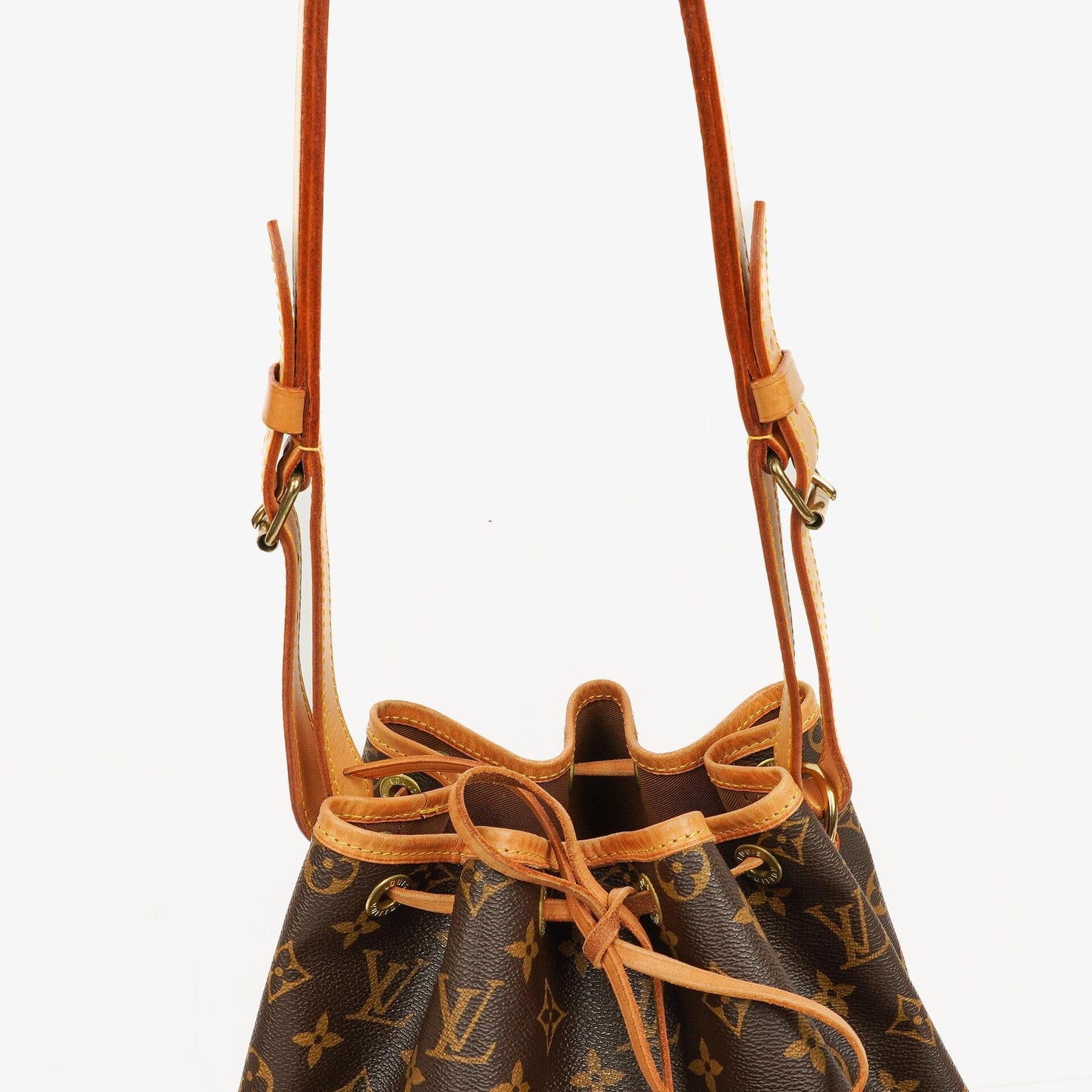 Louis Vuitton Noe GM Monogram Canvas Shoulder Bag