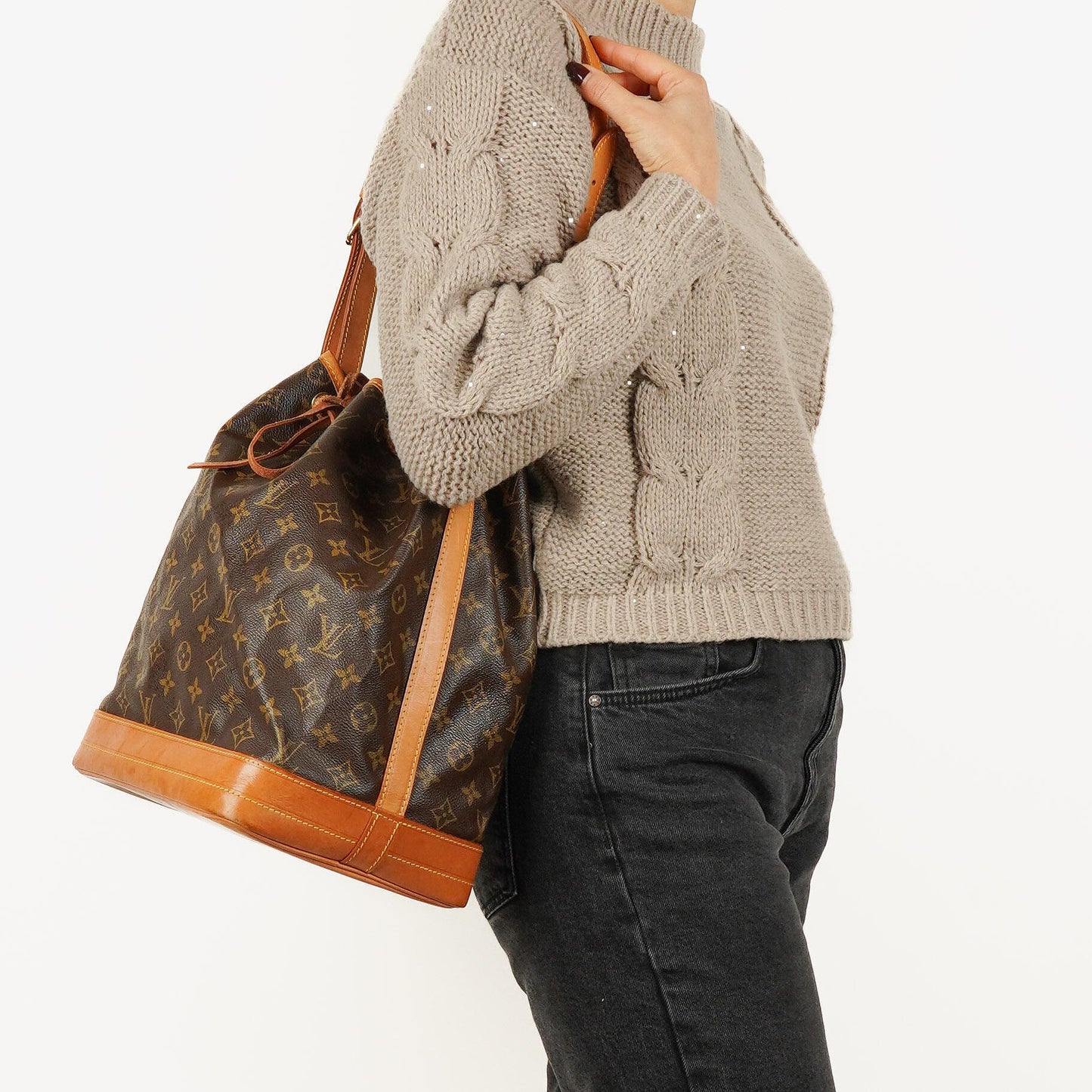 Louis Vuitton Noe GM Monogram Canvas Shoulder Bag