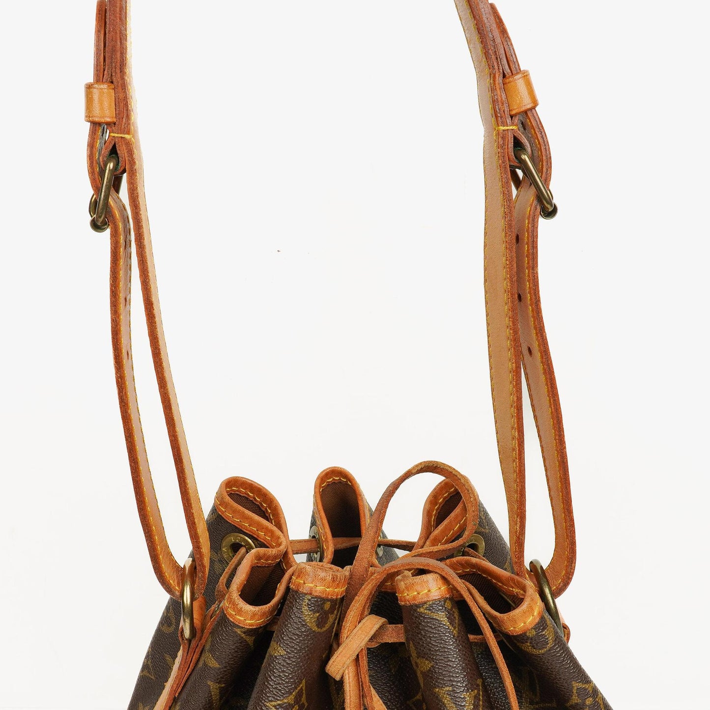 Louis Vuitton Noe GM Monogram Canvas Shoulder Bag