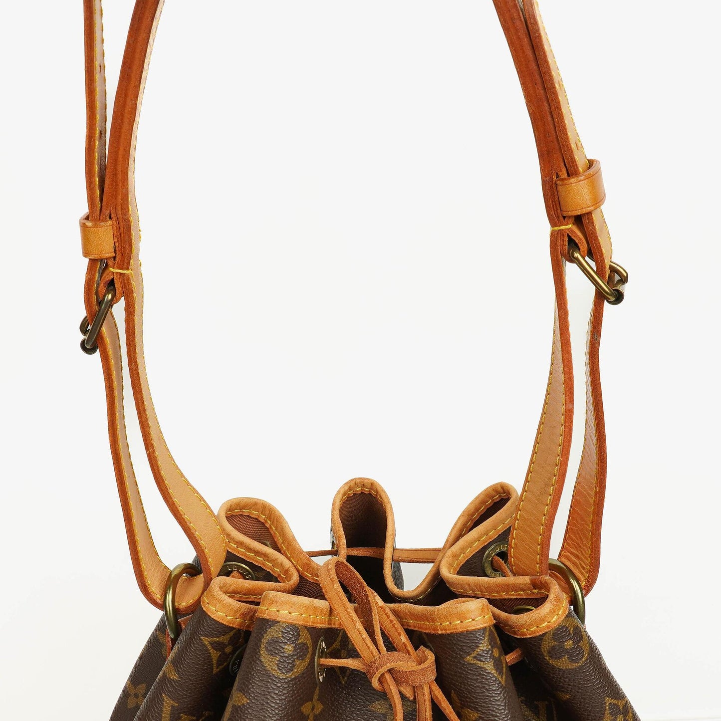 Louis Vuitton Noe GM Monogram Canvas Shoulder Bag