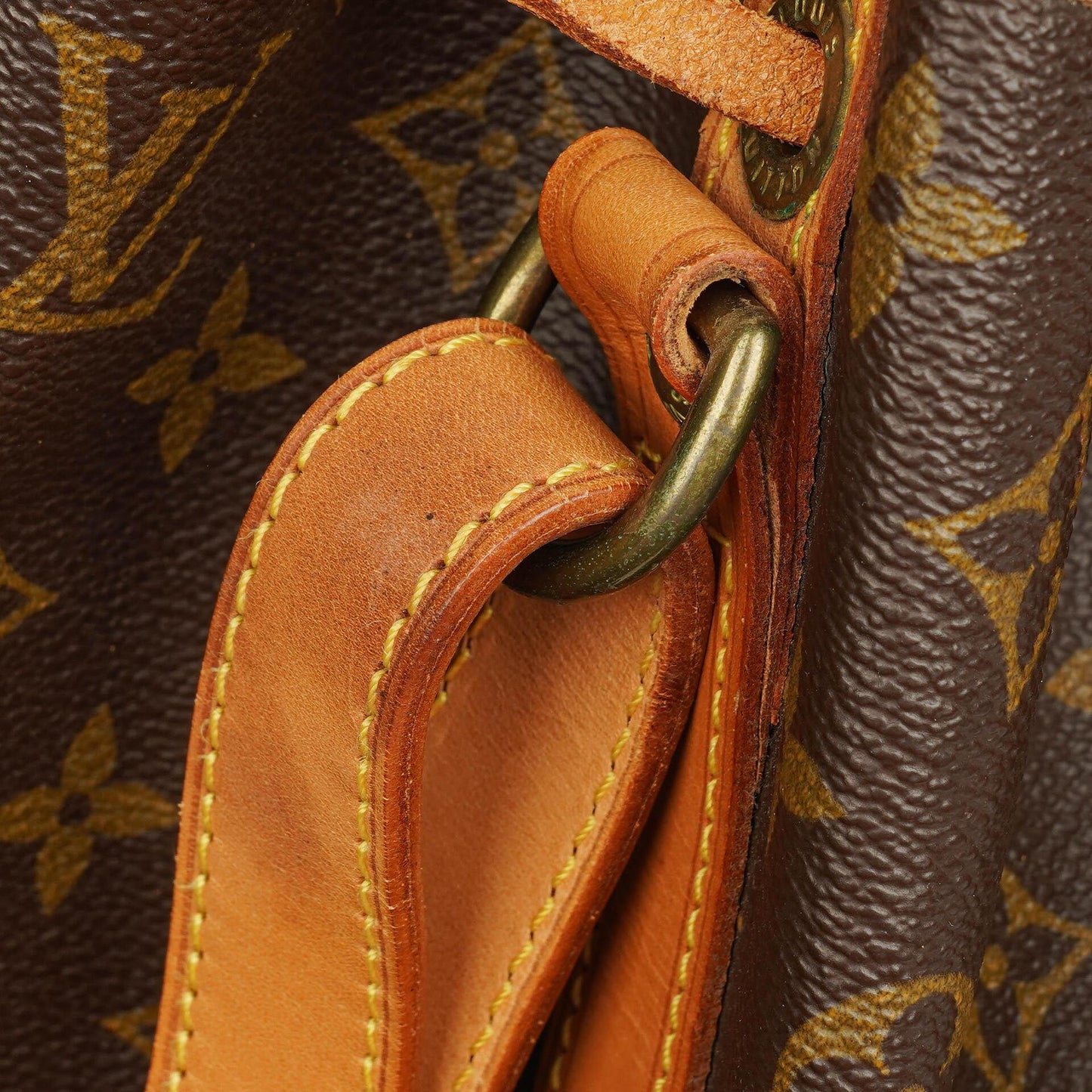 Louis Vuitton Noe GM Monogram Canvas Shoulder Bag
