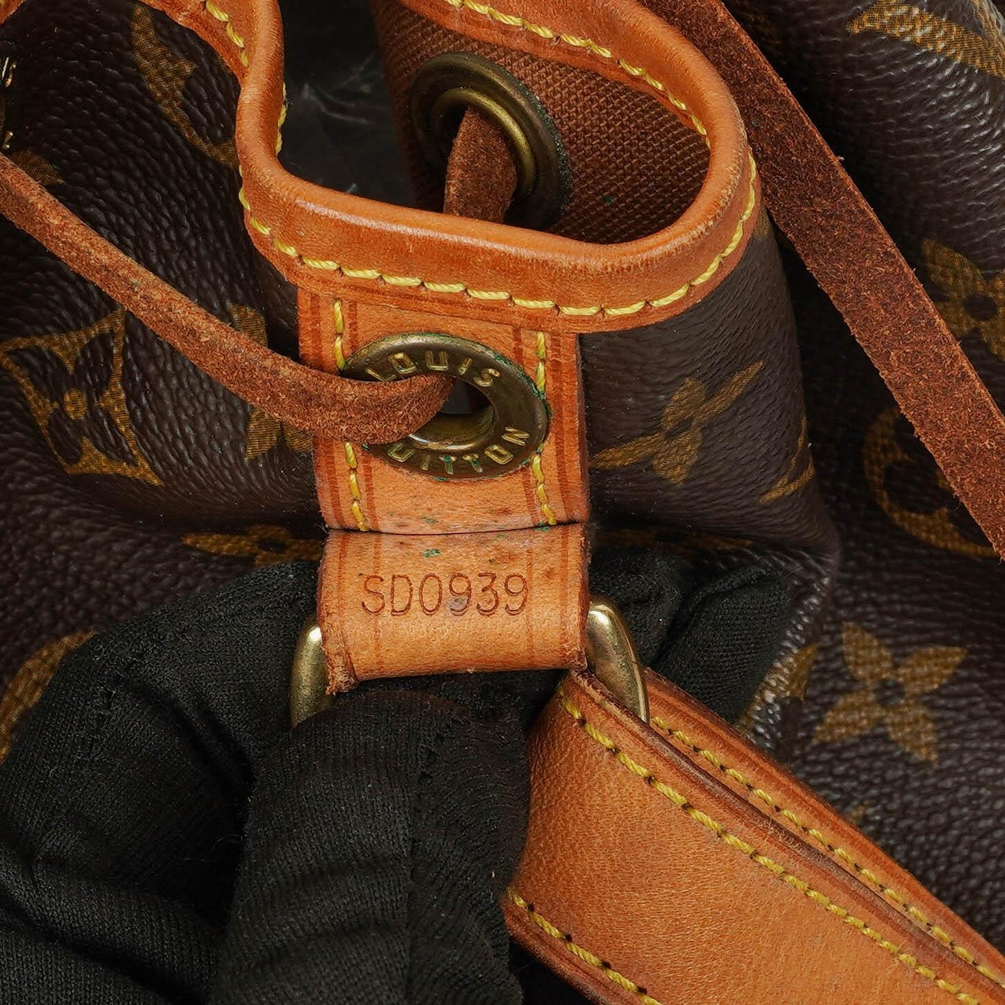 Louis Vuitton Noe GM Monogram Canvas Shoulder Bag