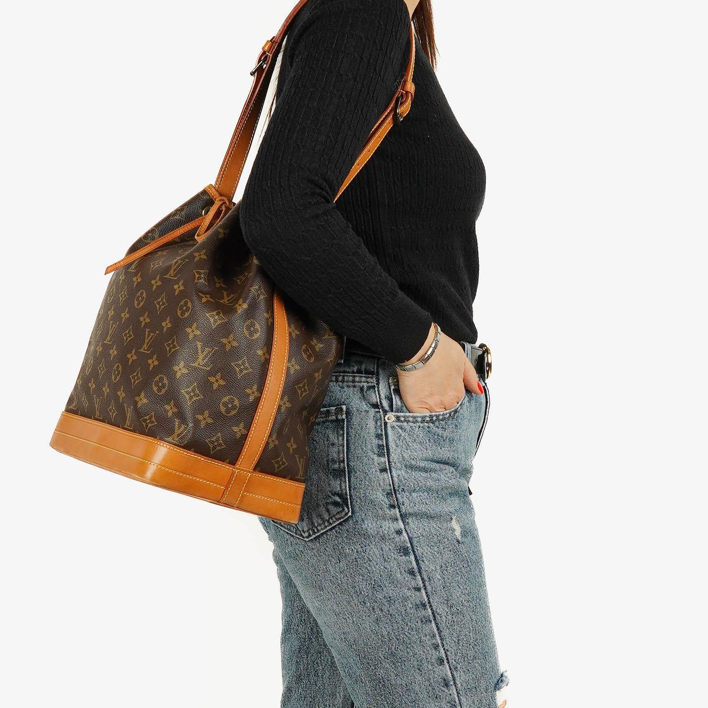Louis Vuitton Noe GM Monogram Canvas Shoulder Bag