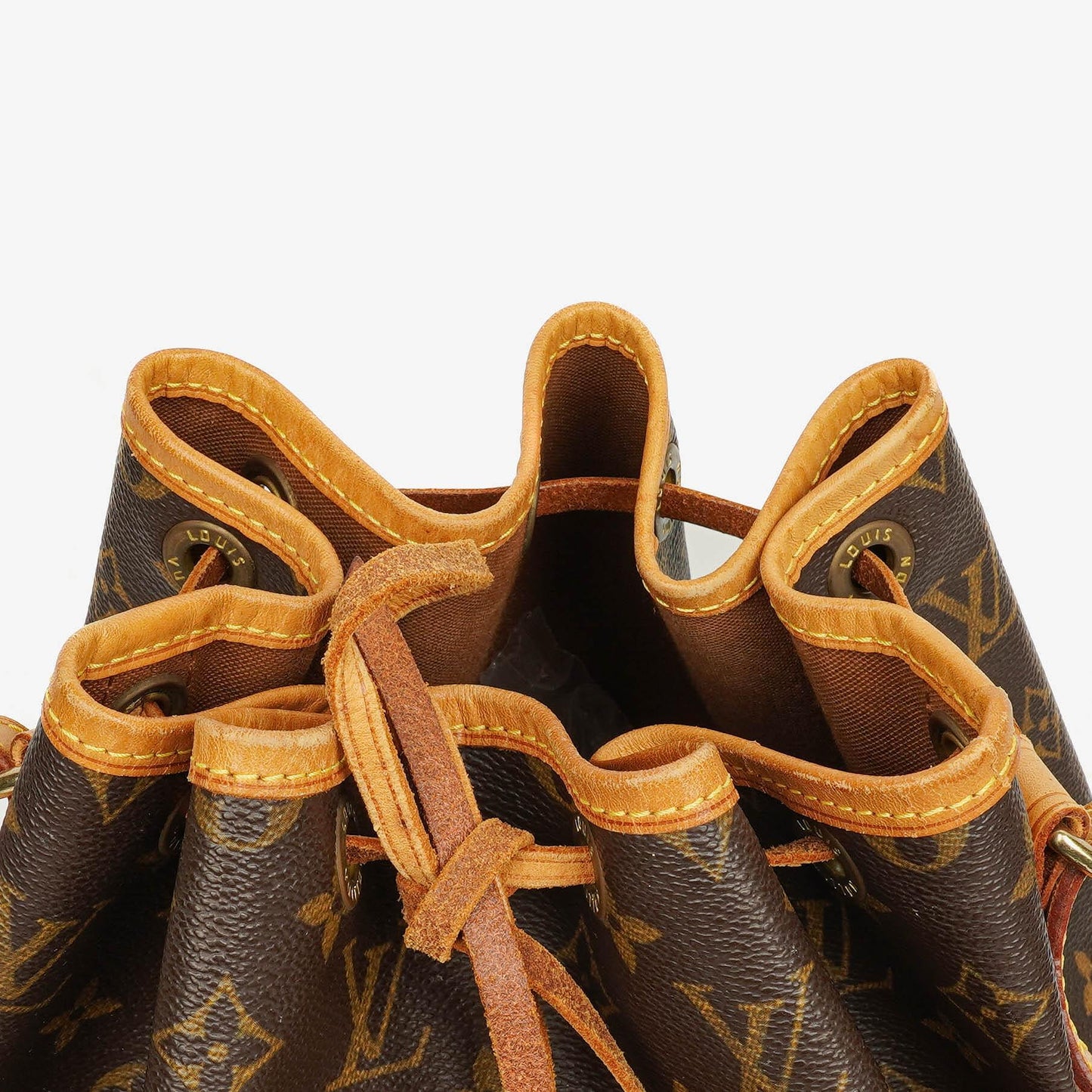 Louis Vuitton Noe GM Monogram Canvas Shoulder Bag