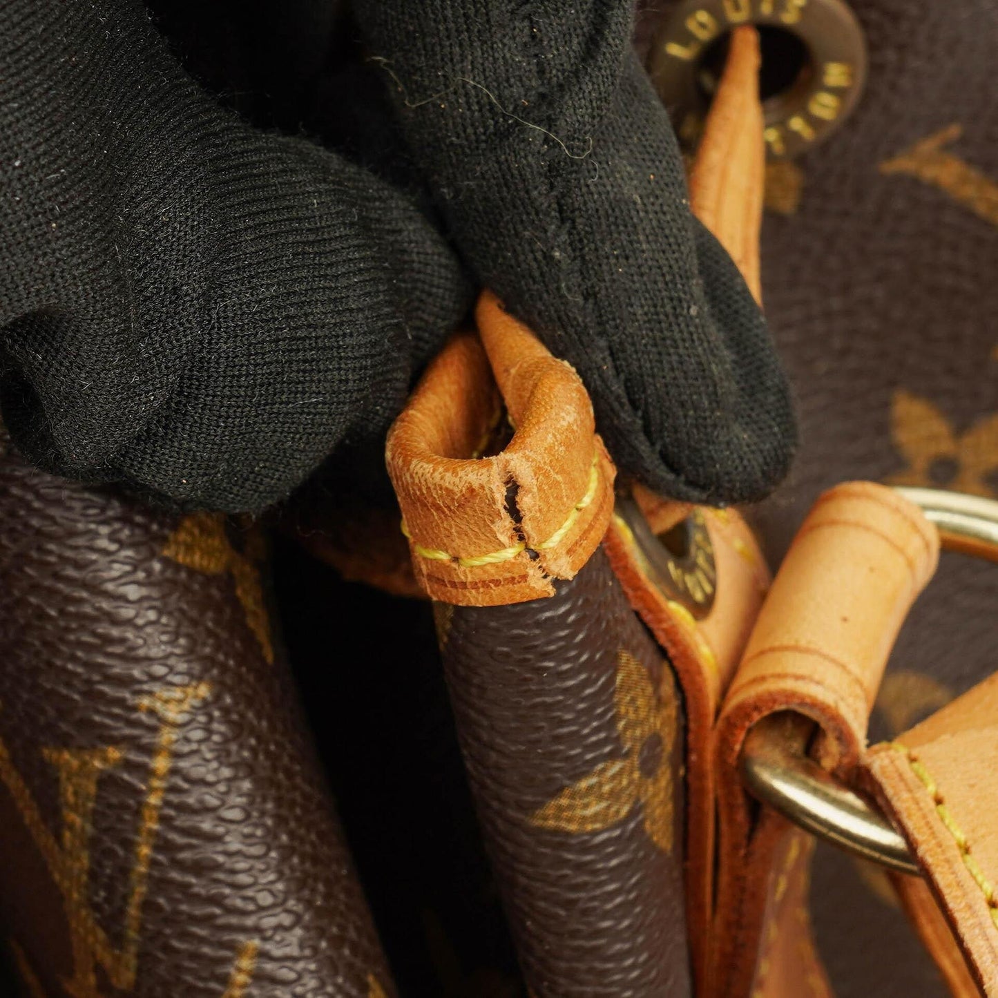 Louis Vuitton Noe GM Monogram Canvas Shoulder Bag