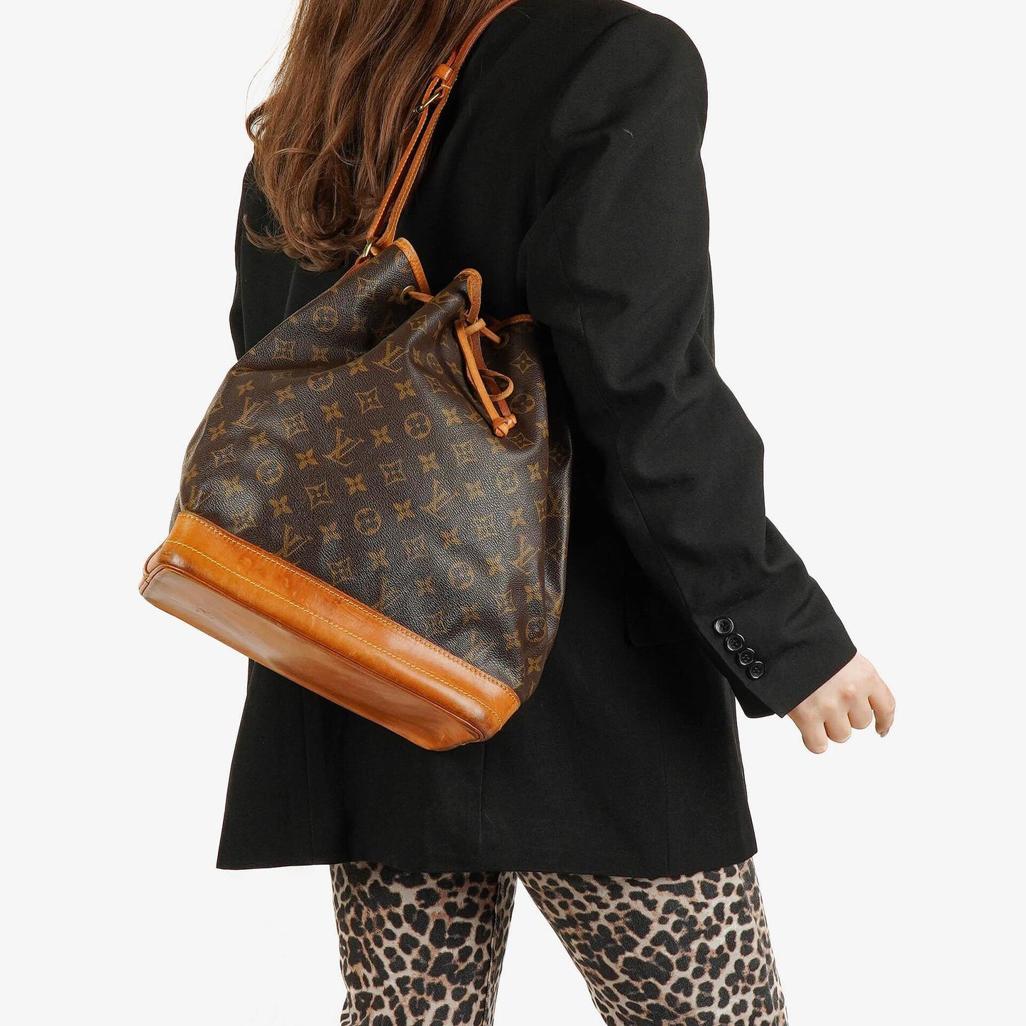 Louis Vuitton Noe GM Monogram Canvas Shoulder Bag