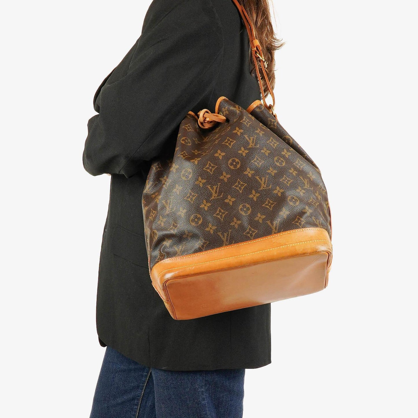 Louis Vuitton Noe GM Monogram Canvas Shoulder Bag
