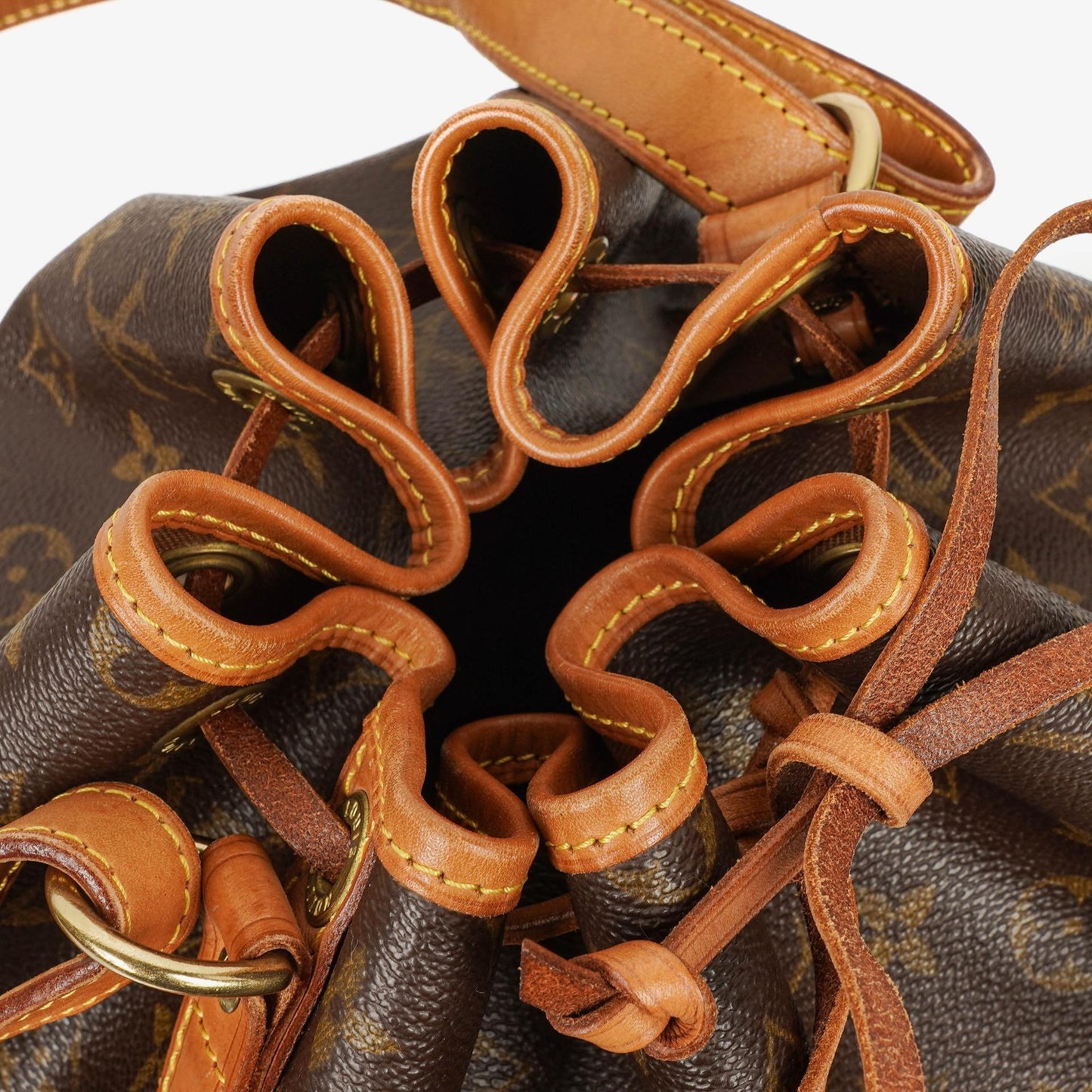 Louis Vuitton Noe GM Monogram Canvas Shoulder Bag