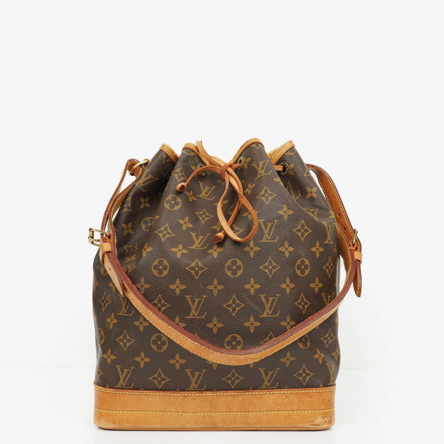 Louis Vuitton Noe GM Monogram Canvas Shoulder Bag