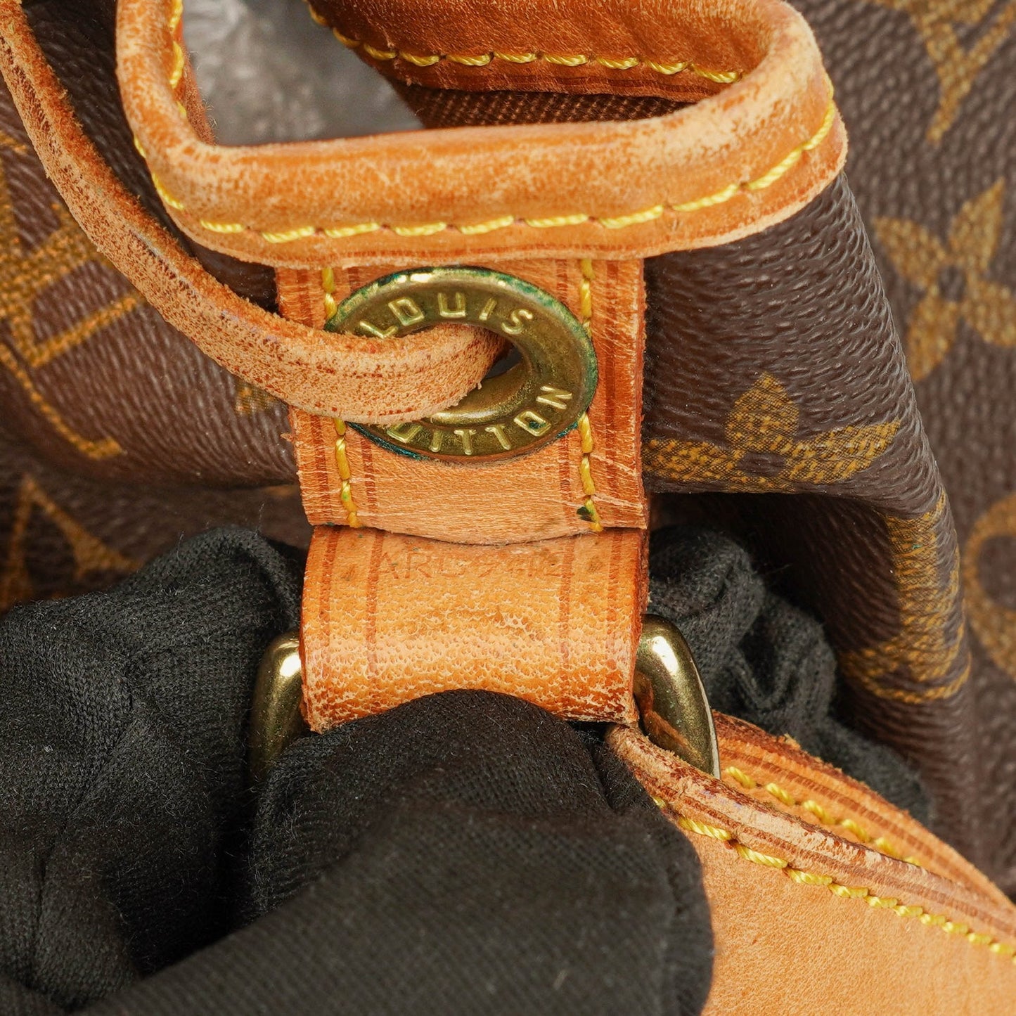 Louis Vuitton Noe GM Monogram Canvas Shoulder Bag
