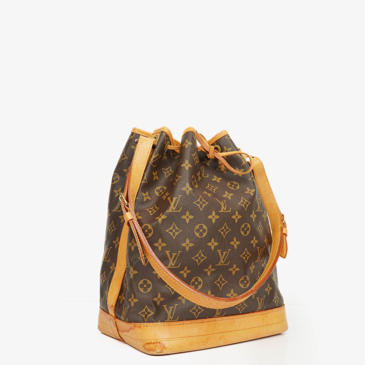 Louis Vuitton Noe GM Monogram Canvas Shoulder Bag