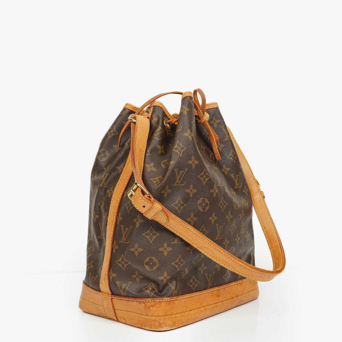 Louis Vuitton Noe GM Monogram Canvas Shoulder Bag