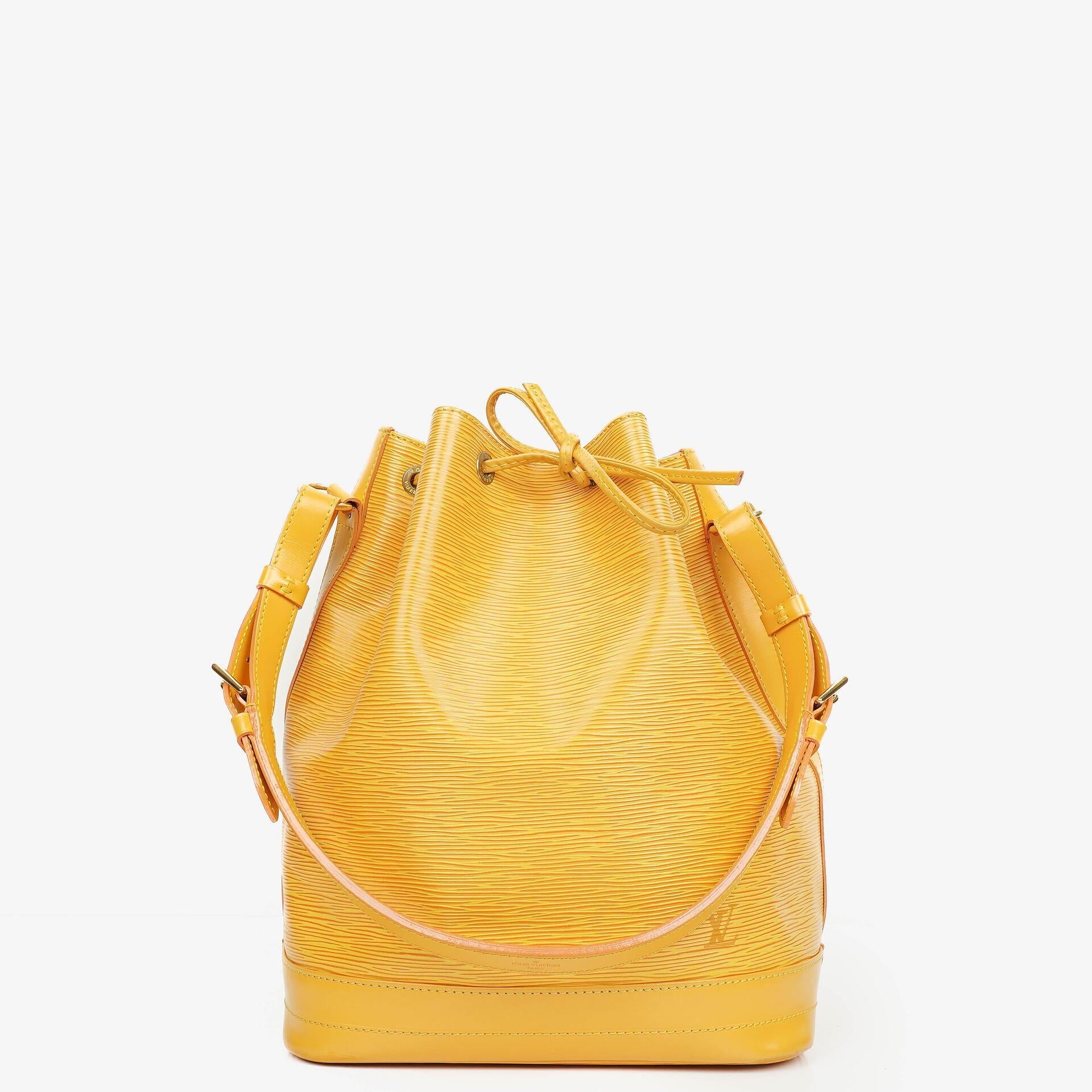 Louis Vuitton Noe GM Yellow EPI Leather Shoulder Bag
