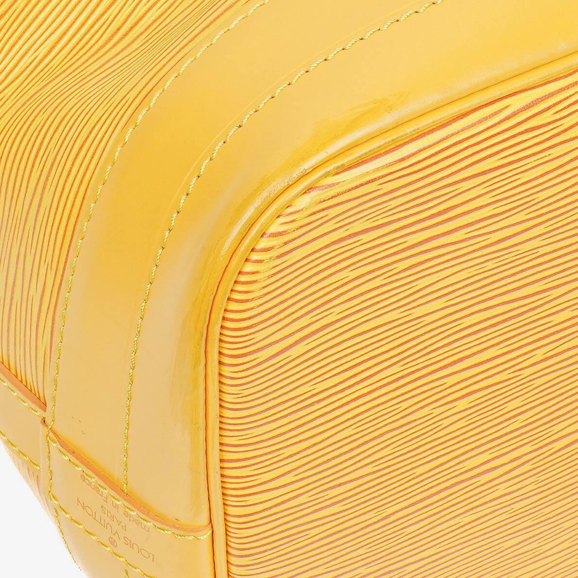 Louis Vuitton Noe GM Yellow EPI Leather Shoulder Bag