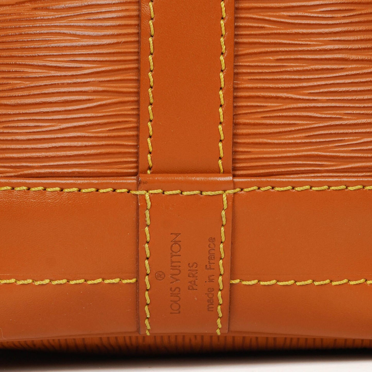 Louis Vuitton Noe Grande Brown EPI Leather Shoulder Bag