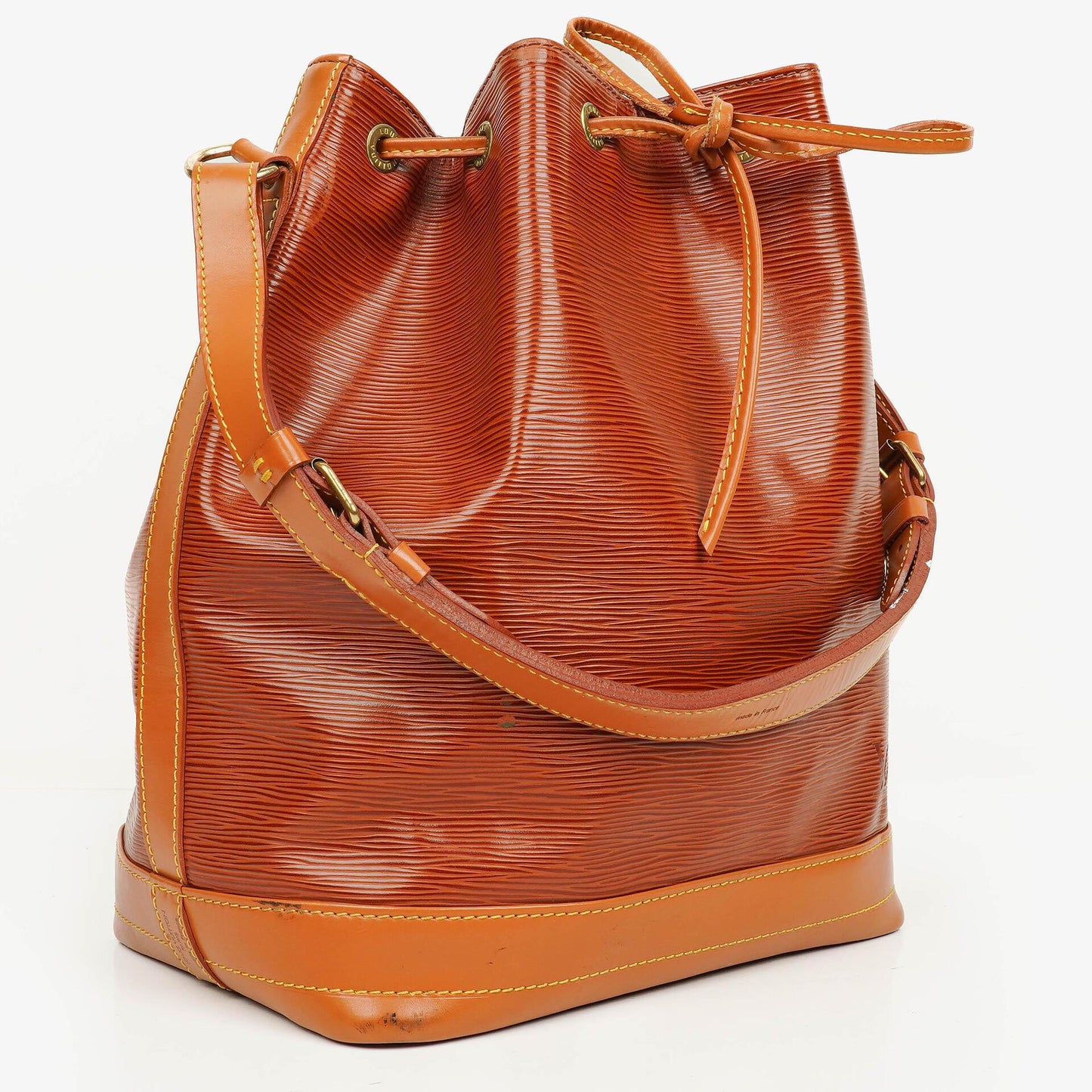 Louis Vuitton Noe Grande GM Bi-Colour Epi Leather Shoulder Bag