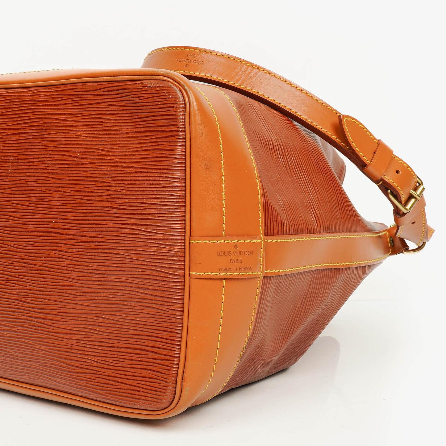 Louis Vuitton Noe Grande GM Bi-Colour Epi Leather Shoulder Bag