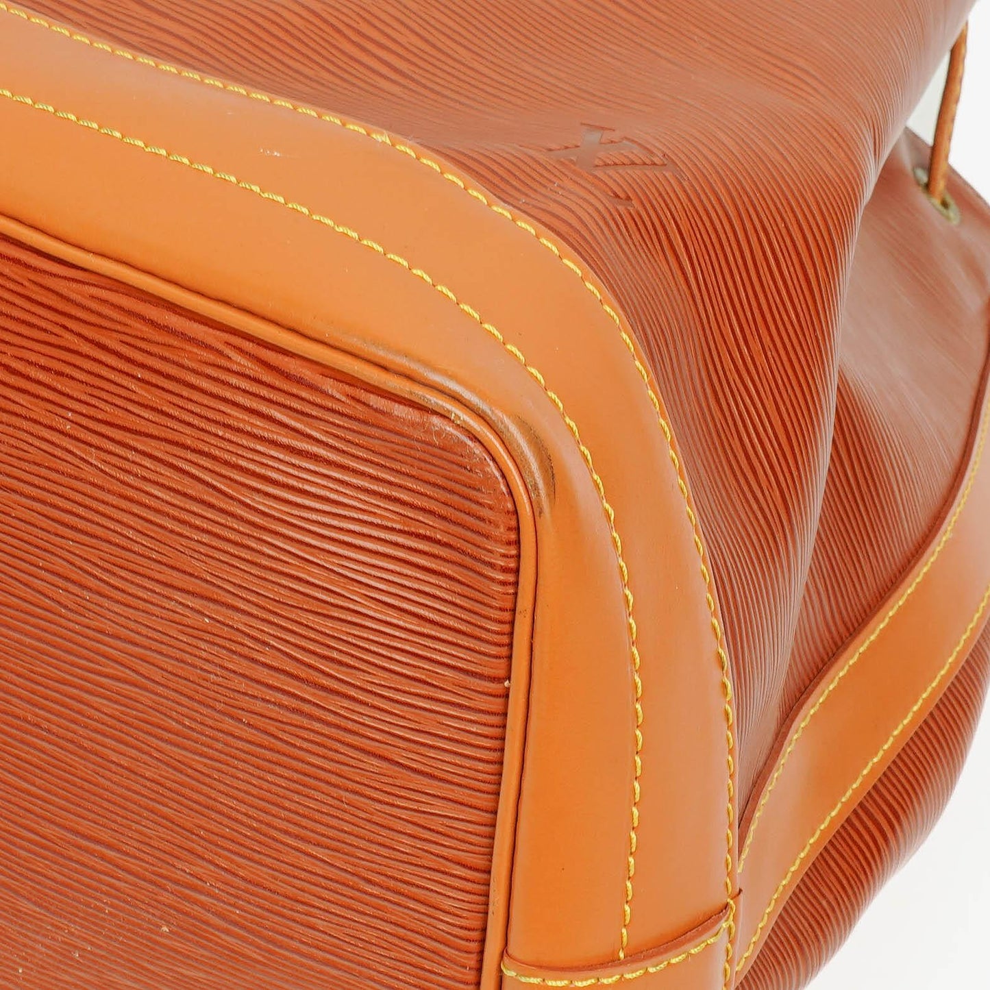 Louis Vuitton Noe Grande GM Bi-Colour Epi Leather Shoulder Bag