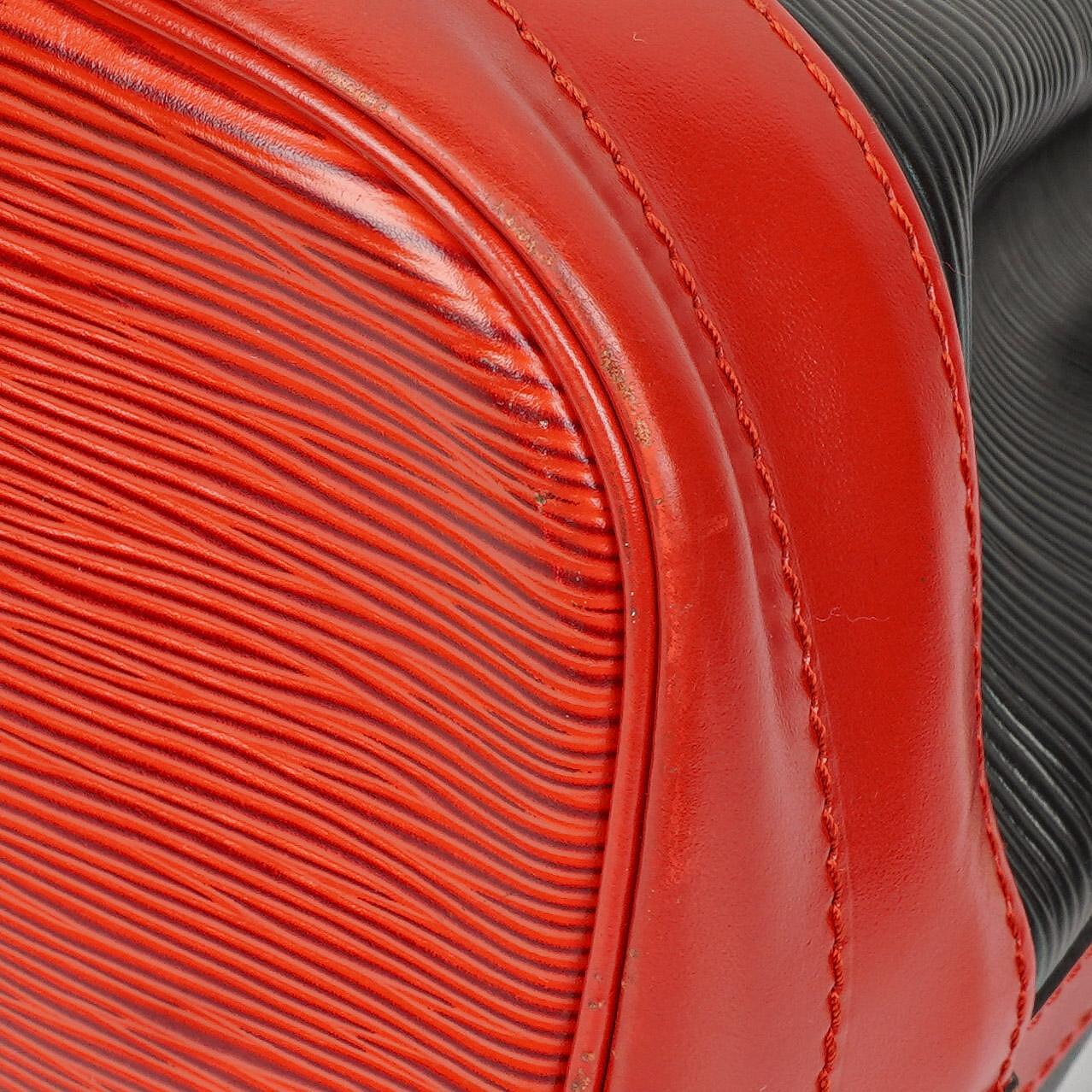 Louis Vuitton Noe Grande GM Black and Red Epi Leather Shoulder Bag