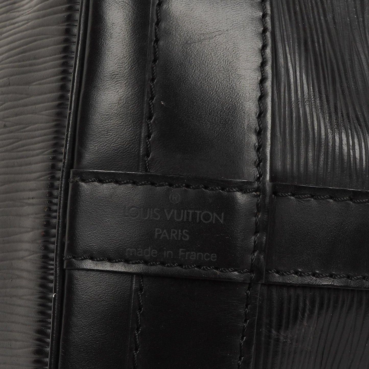 Louis Vuitton Noe Grande GM Black EPI Leather Shoulder Bag