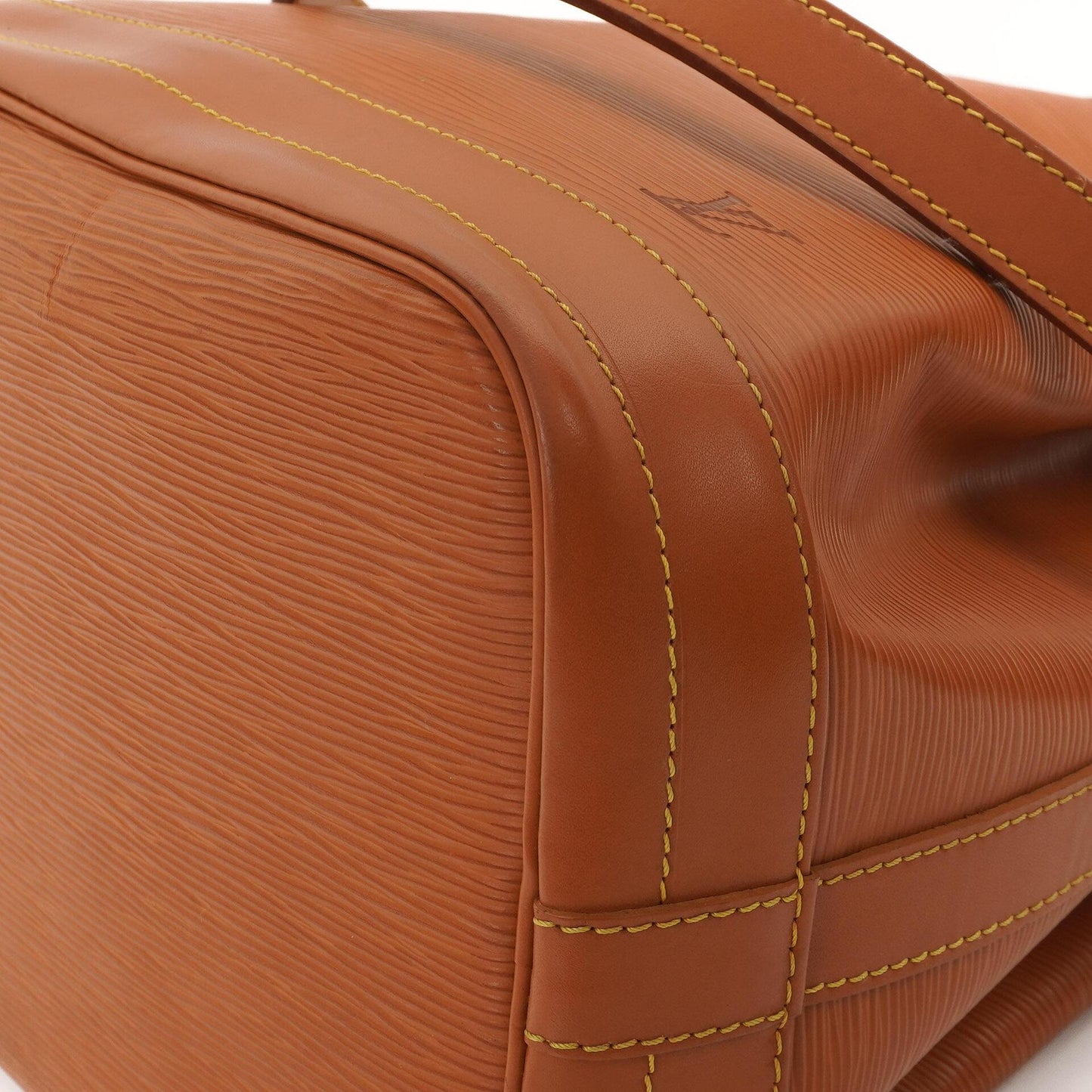 Louis Vuitton Noe Grande GM Cognac EPI Leather Shoulder Bag