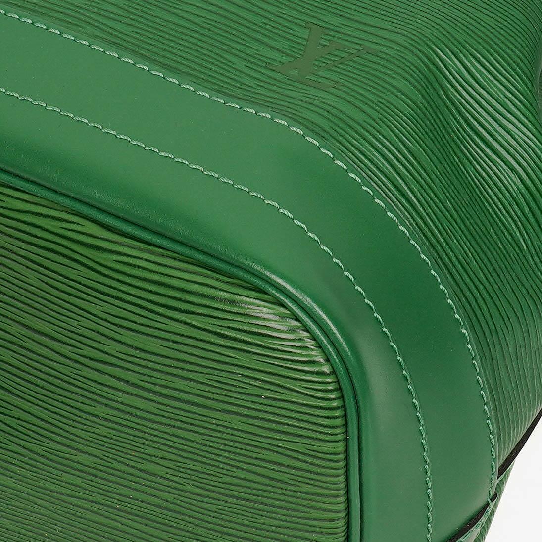 Louis Vuitton Noe Grande GM Green Epi Leather Shoulder Bag