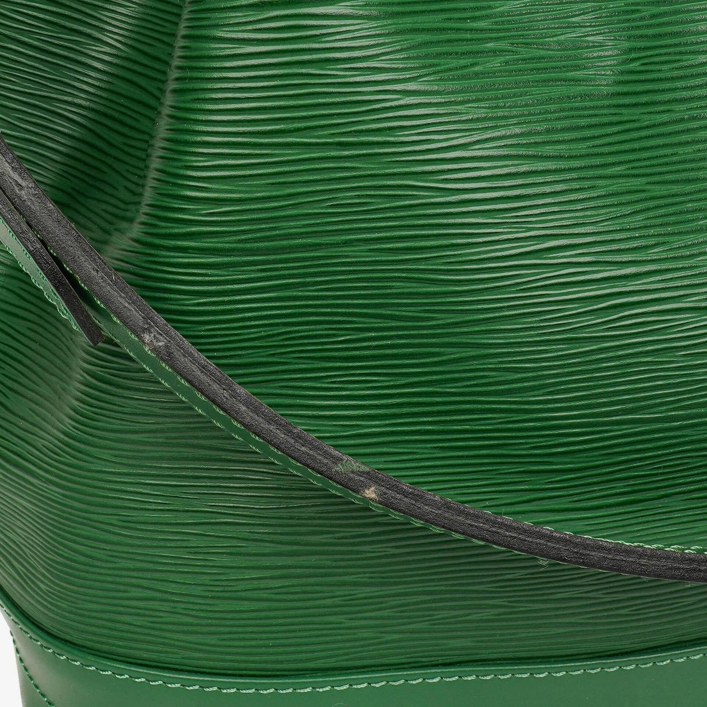 Louis Vuitton Noe Grande GM Green Epi Leather Shoulder Bag