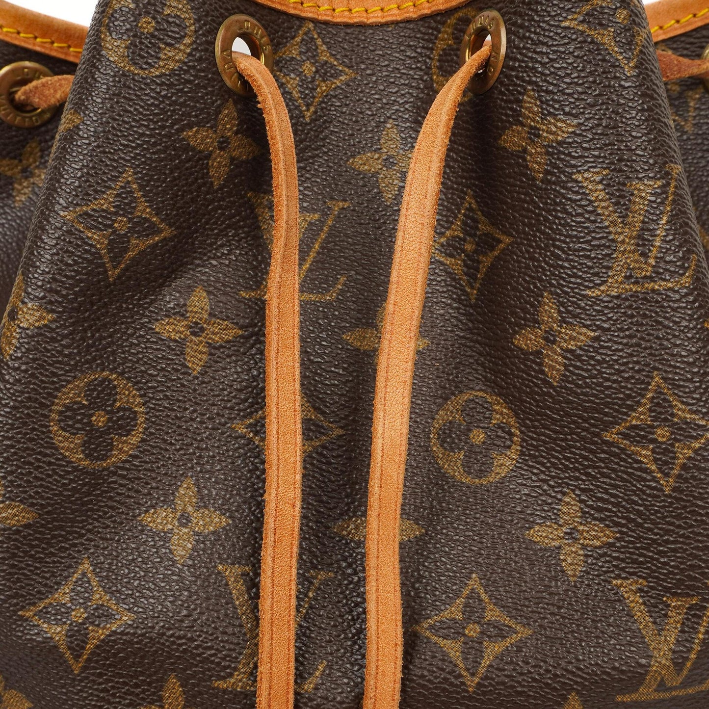 Louis Vuitton Noe Grande GM Monogram Canvas Shoulder Bag