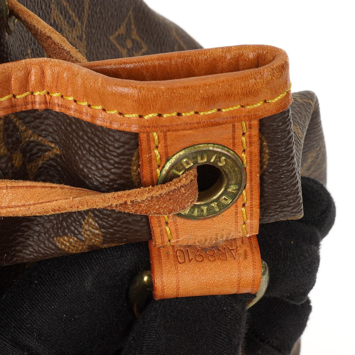 Louis Vuitton Noe Grande GM Monogram Canvas Shoulder Bag