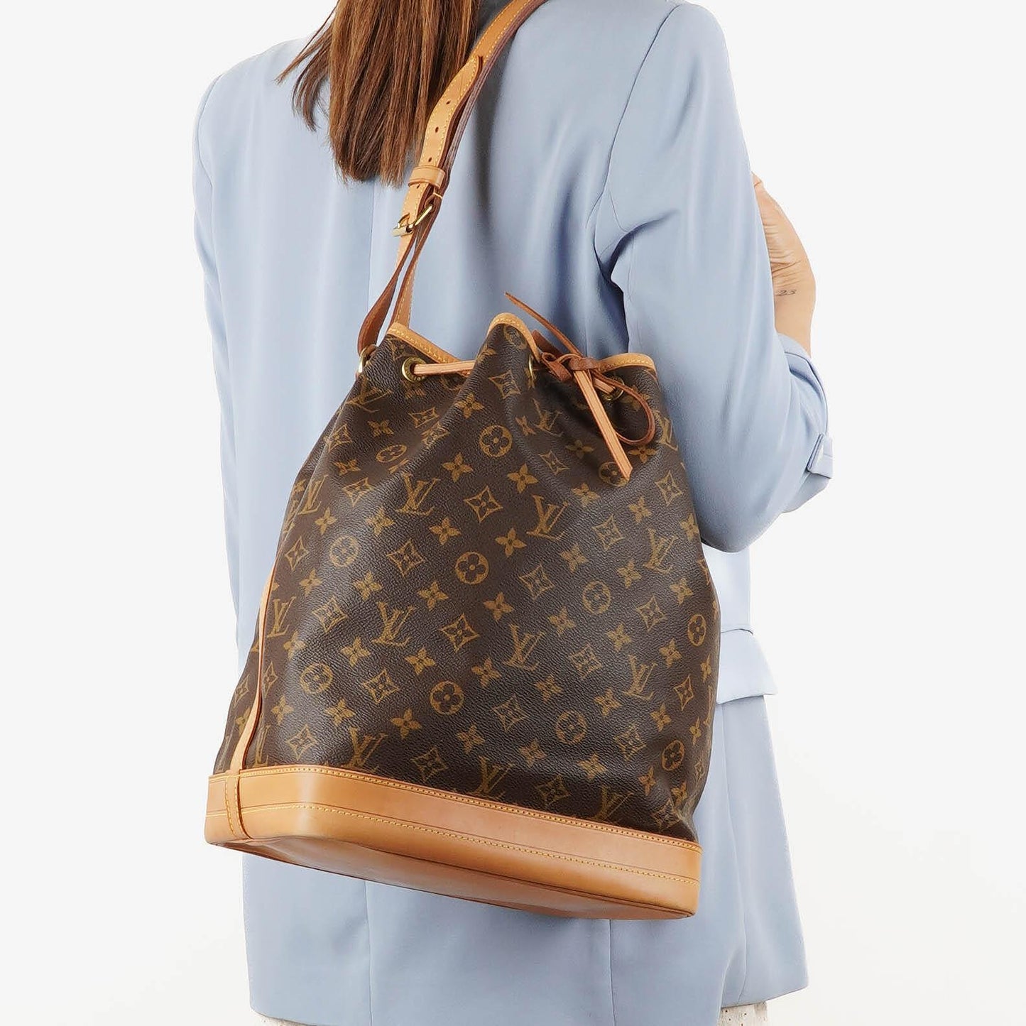 Louis Vuitton Noe Grande GM Monogram Canvas Shoulder Bag