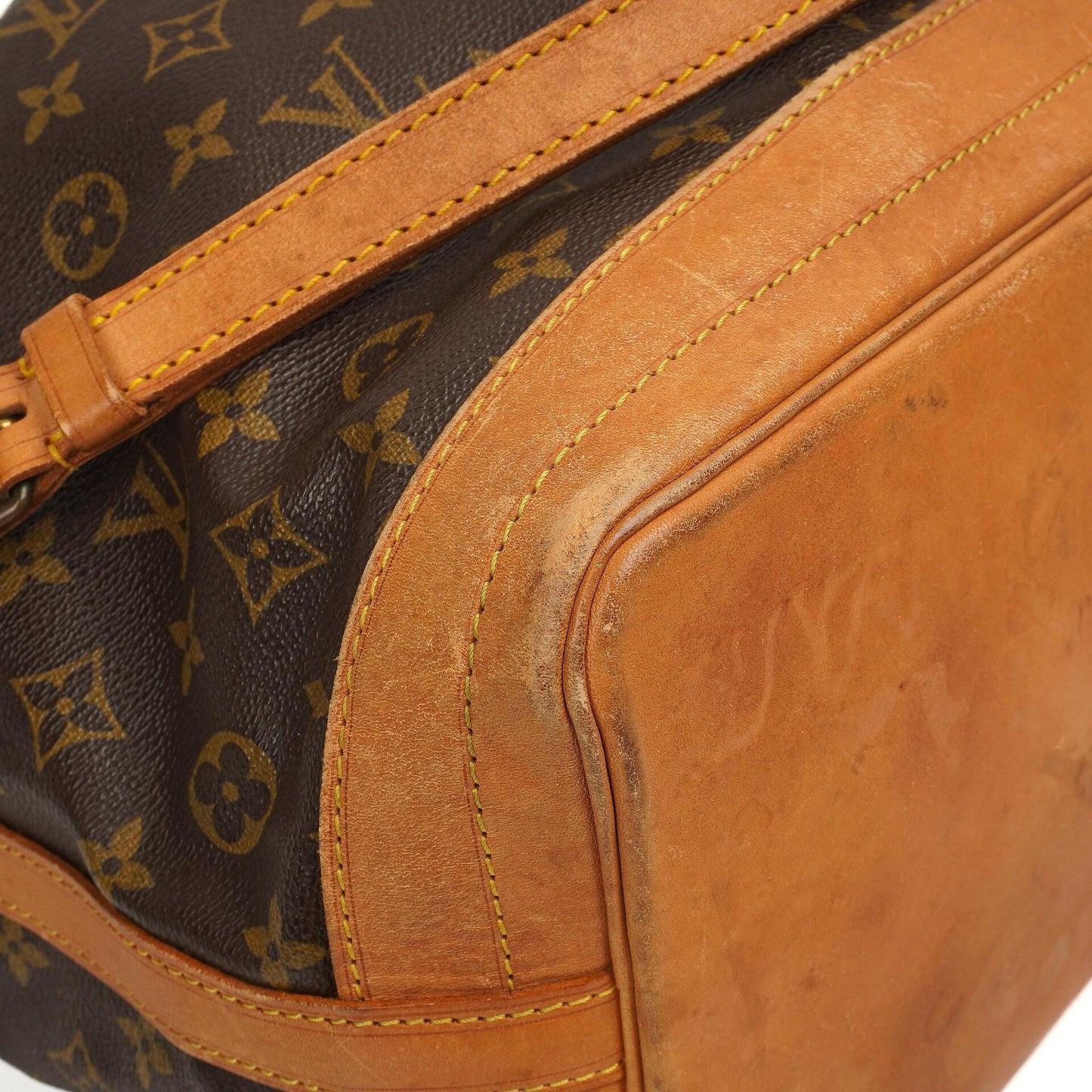 Louis Vuitton Noe Grande GM Monogram Canvas Shoulder Bag