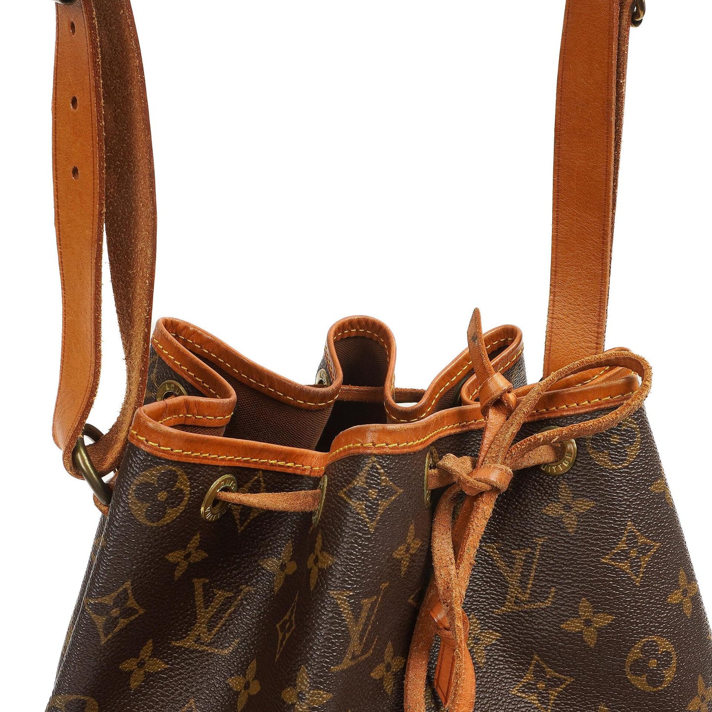 Louis Vuitton Noe Grande GM Monogram Canvas Shoulder Bag