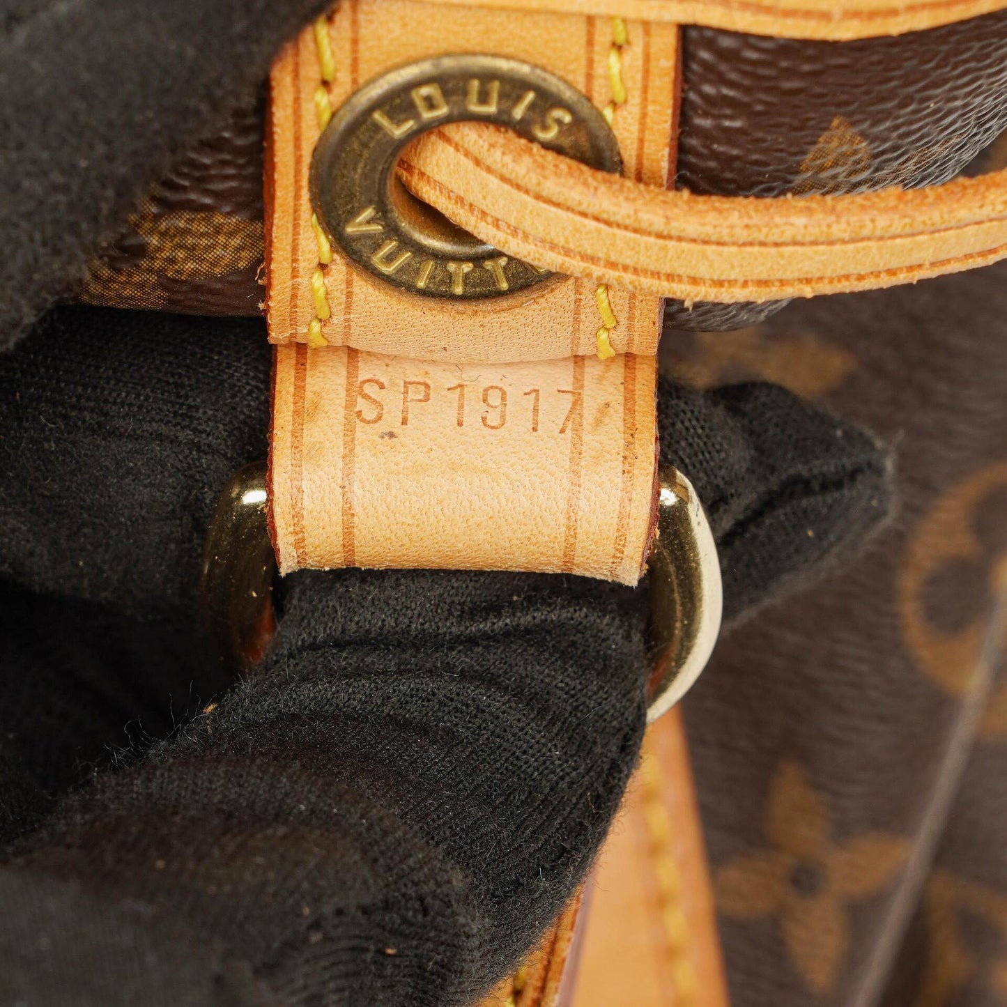 Louis Vuitton Noe Grande GM Monogram Canvas Shoulder Bag