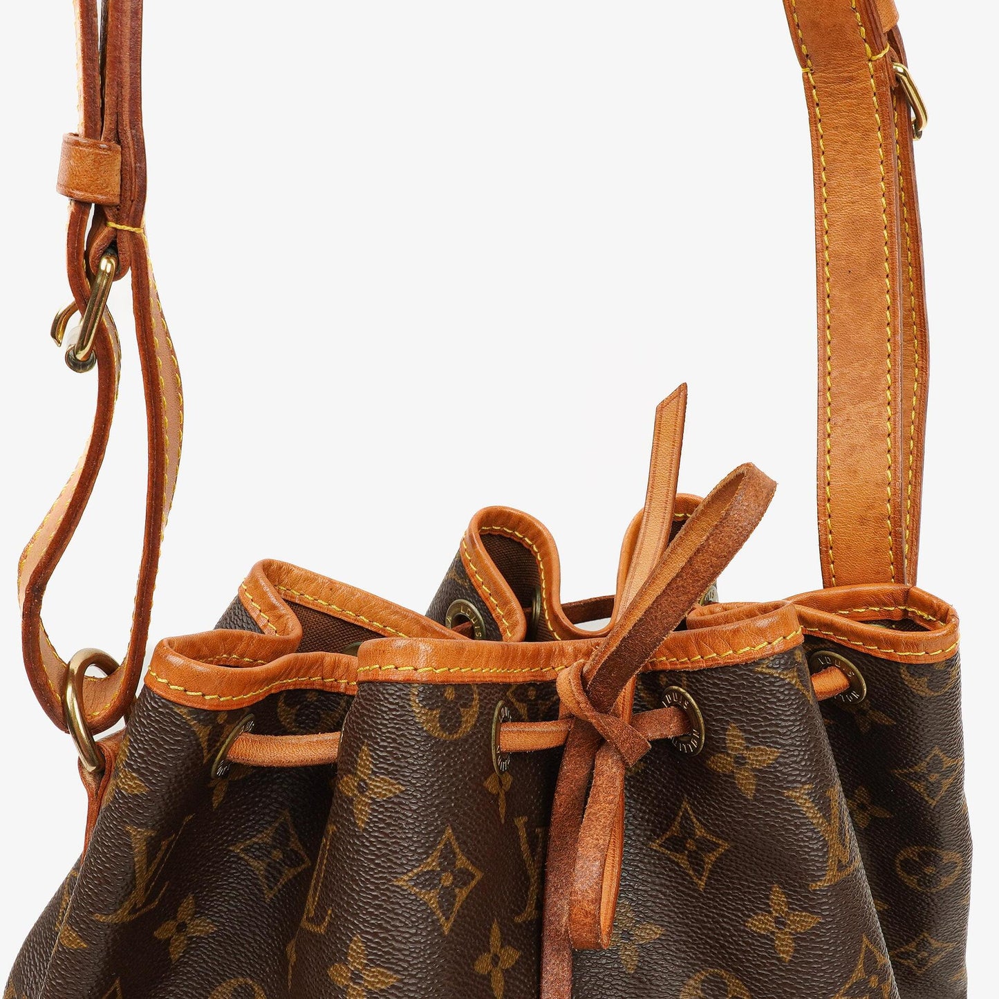 Louis Vuitton Noe Grande GM Monogram Canvas Shoulder Bag