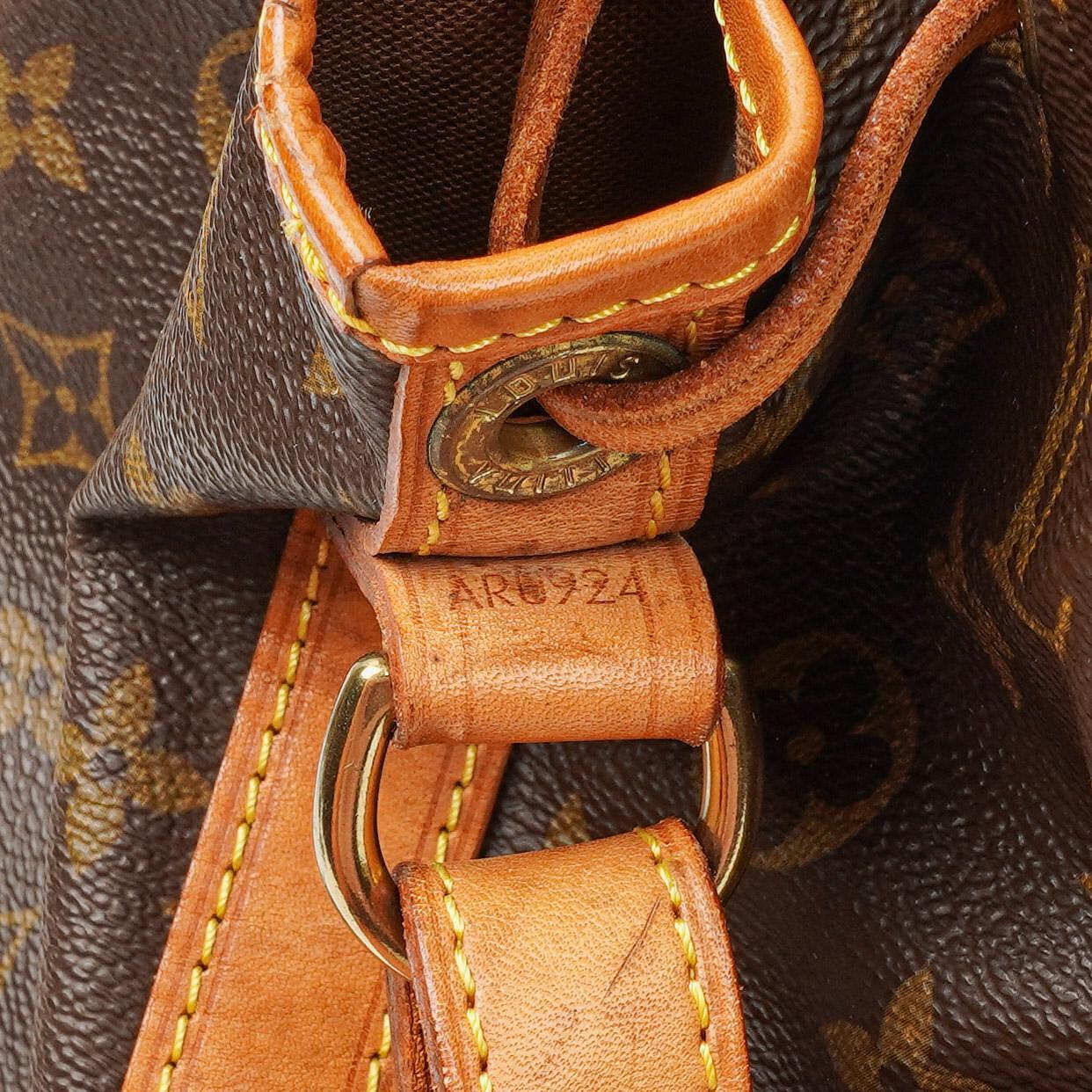 Louis Vuitton Noe Grande GM Monogram Canvas Shoulder Bag