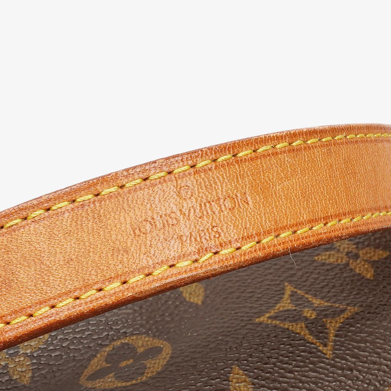 Louis Vuitton Noe Grande GM Monogram Canvas Shoulder Bag