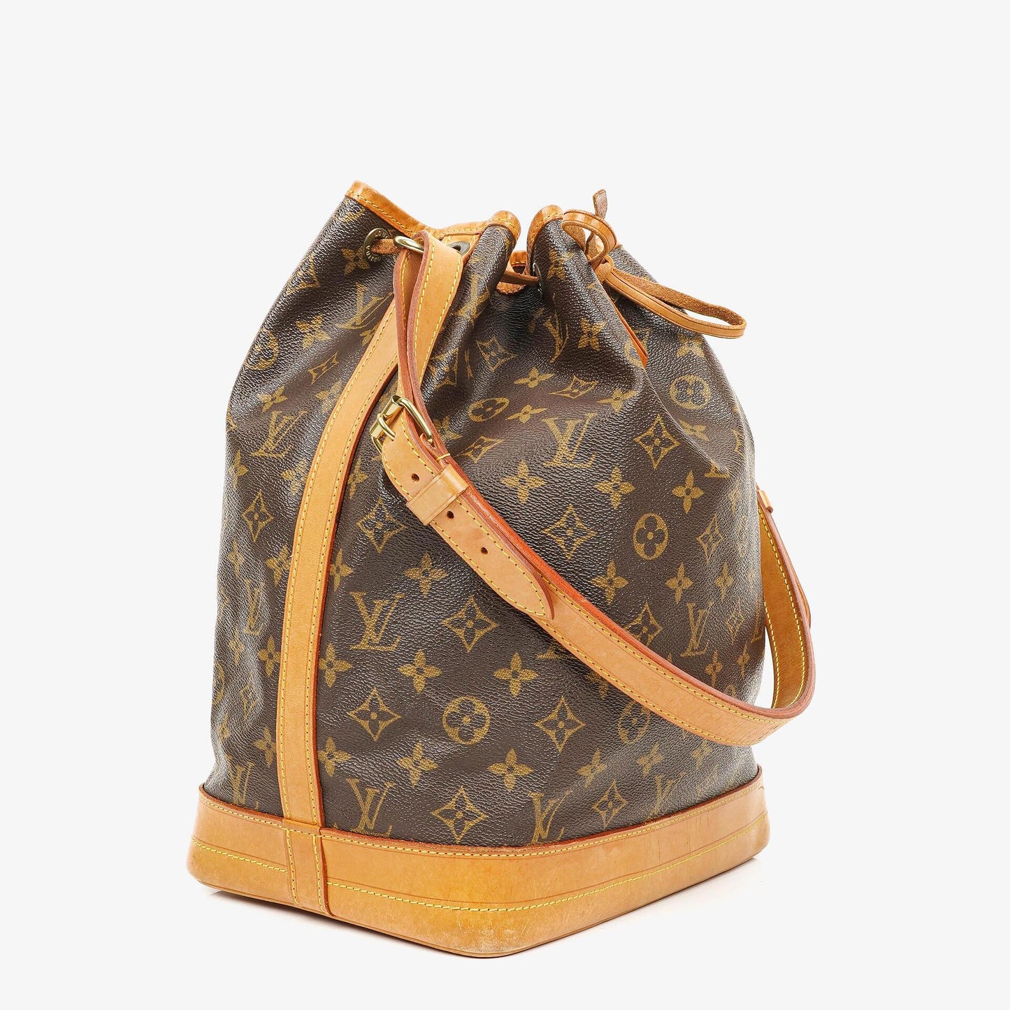 Louis Vuitton Noe Grande GM Monogram Canvas Shoulder Bag