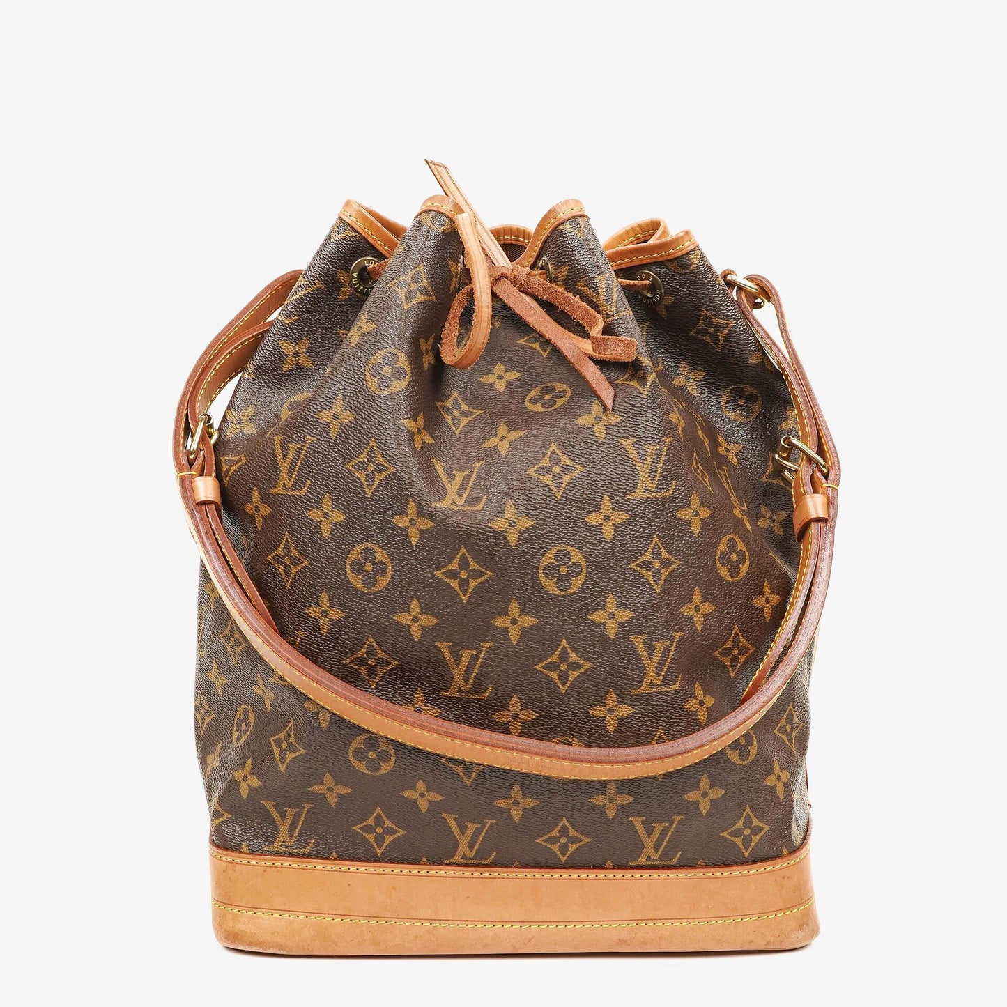 Louis Vuitton Noe Grande GM Monogram Canvas Shoulder Bag