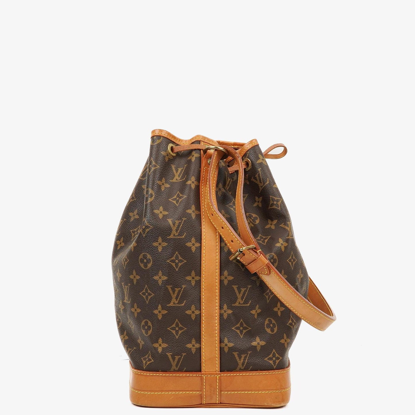 Louis Vuitton Noe Grande GM Monogram Canvas Shoulder Bag