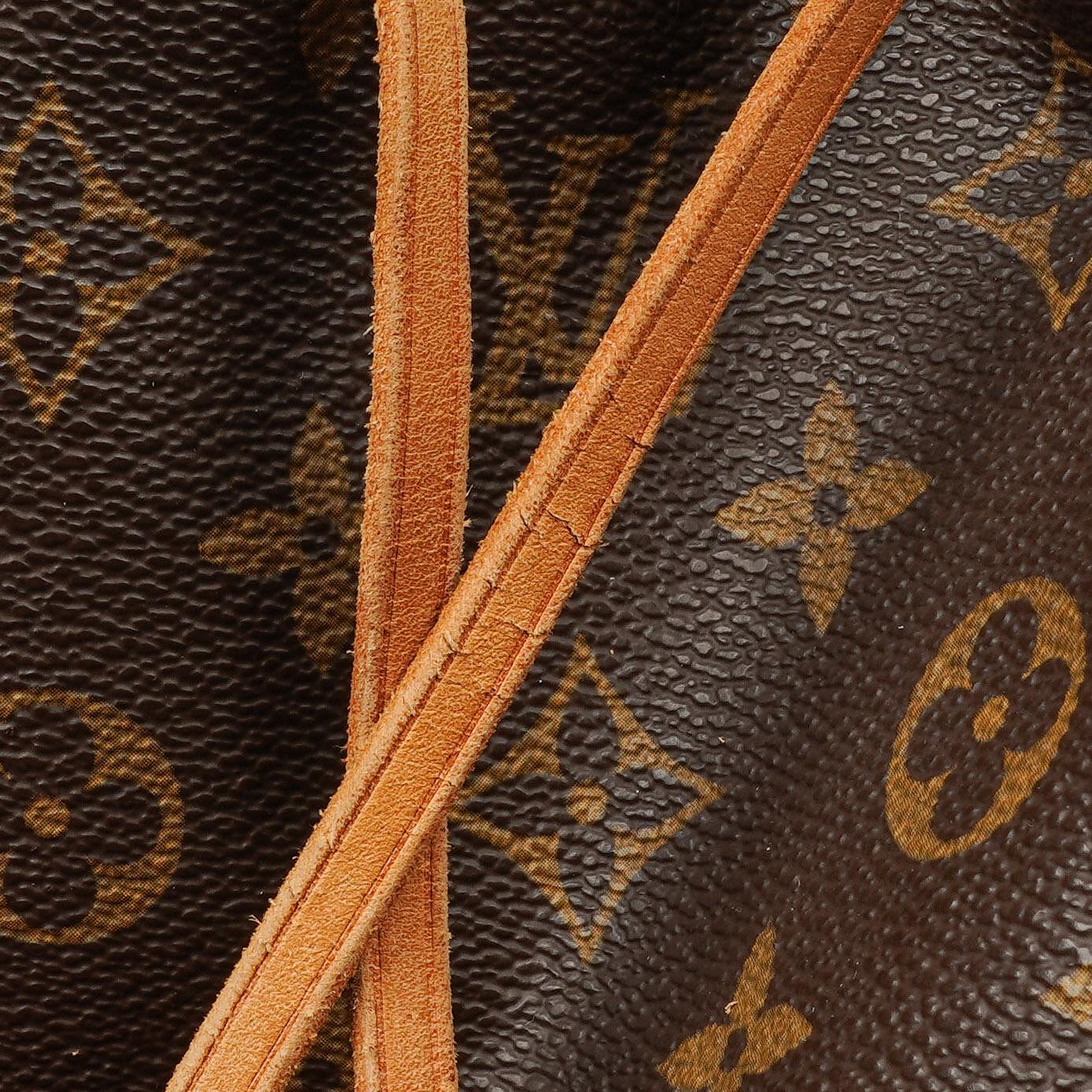 Louis Vuitton Noe Grande GM Monogram Canvas Shoulder Bag