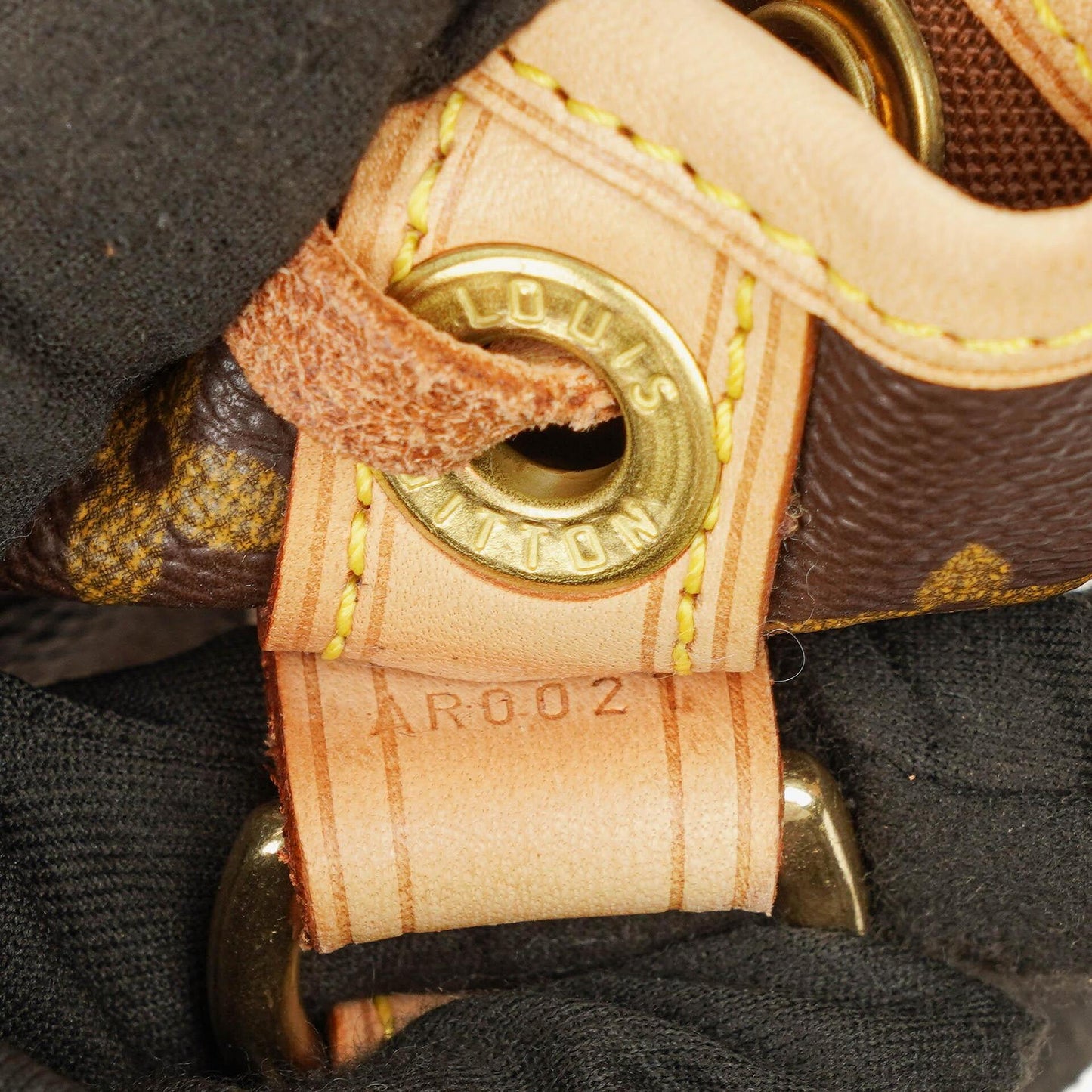 Louis Vuitton Noe Grande GM Monogram Canvas Shoulder Bag