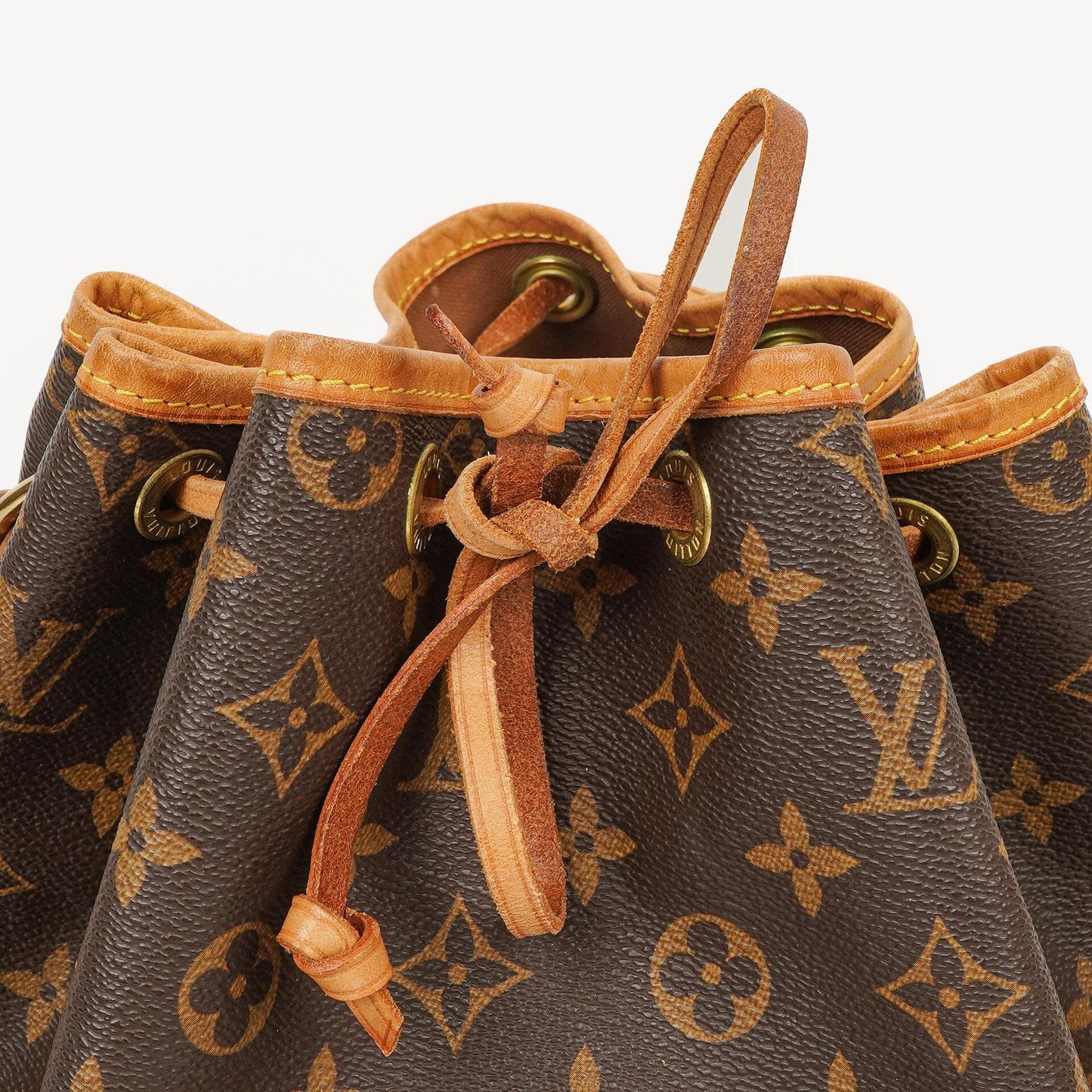 Louis Vuitton Noe Grande GM Monogram Canvas Shoulder Bag